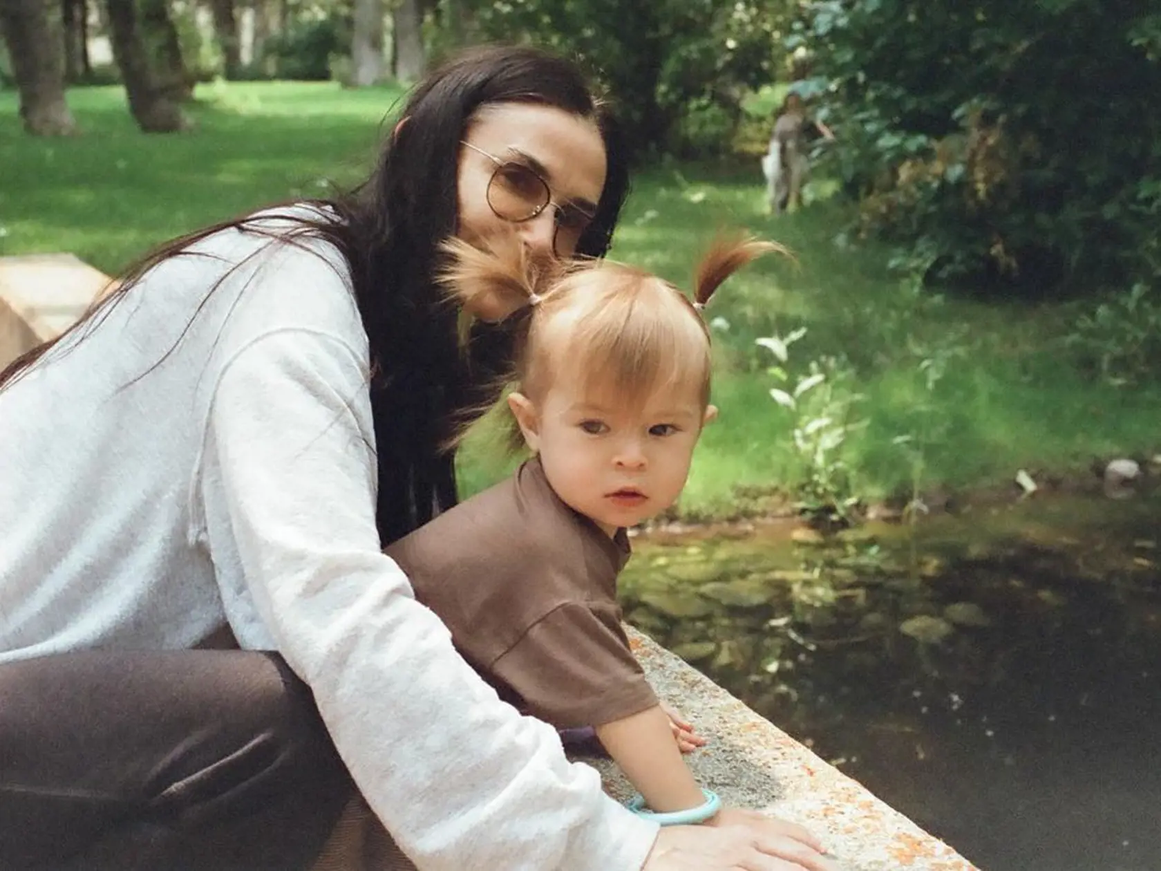 Dcéra Rumer Willis Louetta so slávnou babičkou Demi Moore.