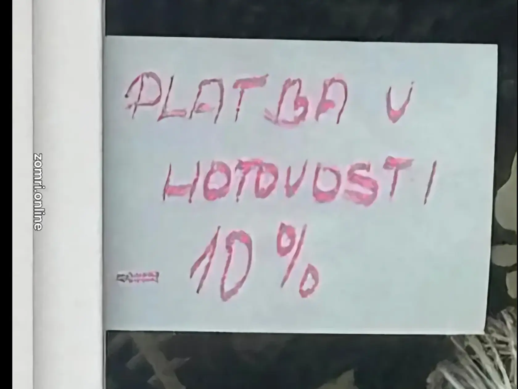 Ak zaplatíte v hotovosti, dostanete zľavu. 