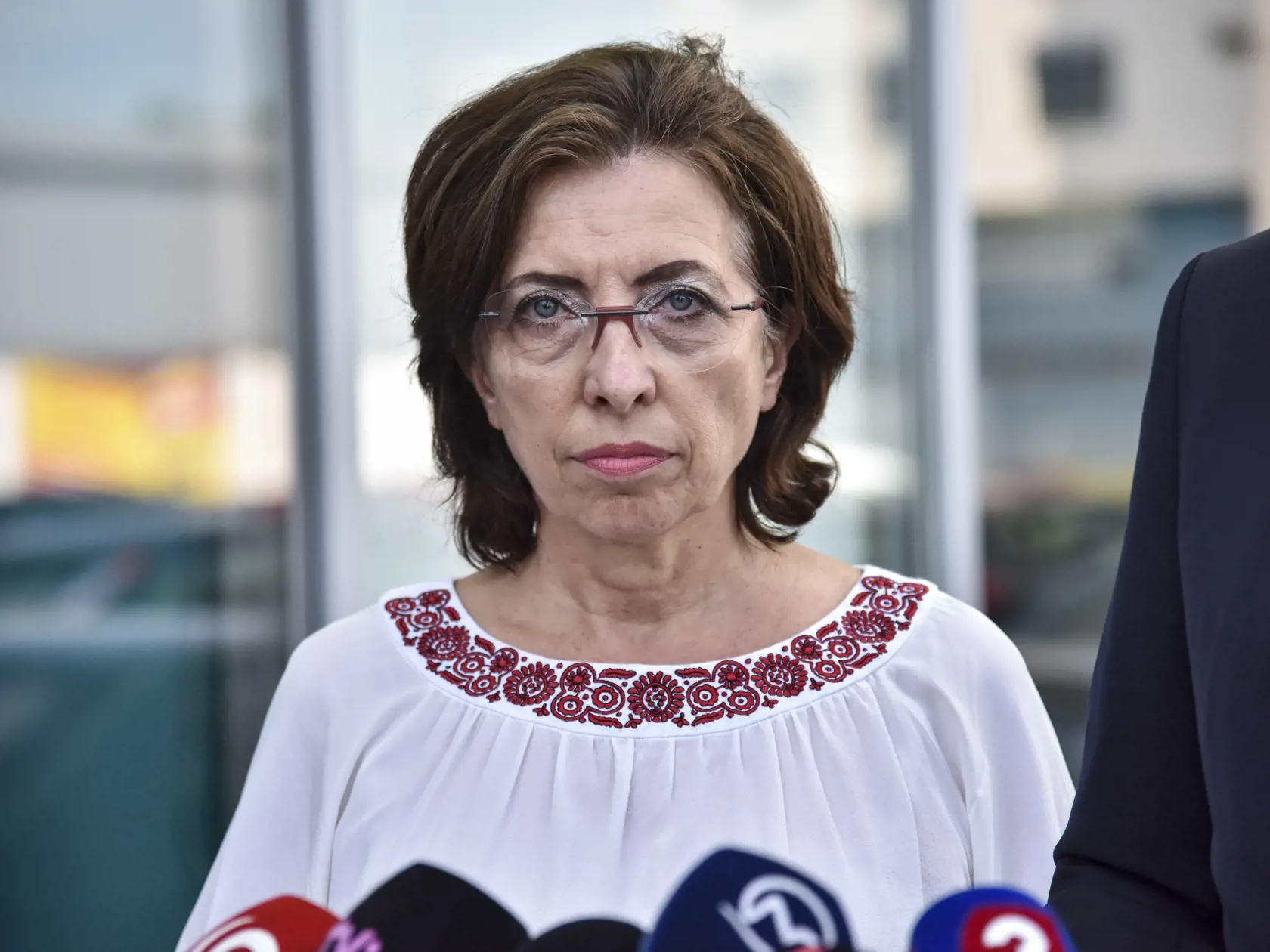 Poslanecký klub SaS vyzval Borisa Kollára (Sme rodina), aby odstúpil z pozície predsedu Národnej rady (NR) SR. Informovala o tom predsedníčka poslaneckého klubu SaS Anna Zemanová (na snímke) po stretnutí, na ktorom Kollár odpovedal na otázky v súvislosti s kauzou jeho diplomovej práce. Bratislava, 1. júla 2020. FOTO TASR - Pavol Zachar