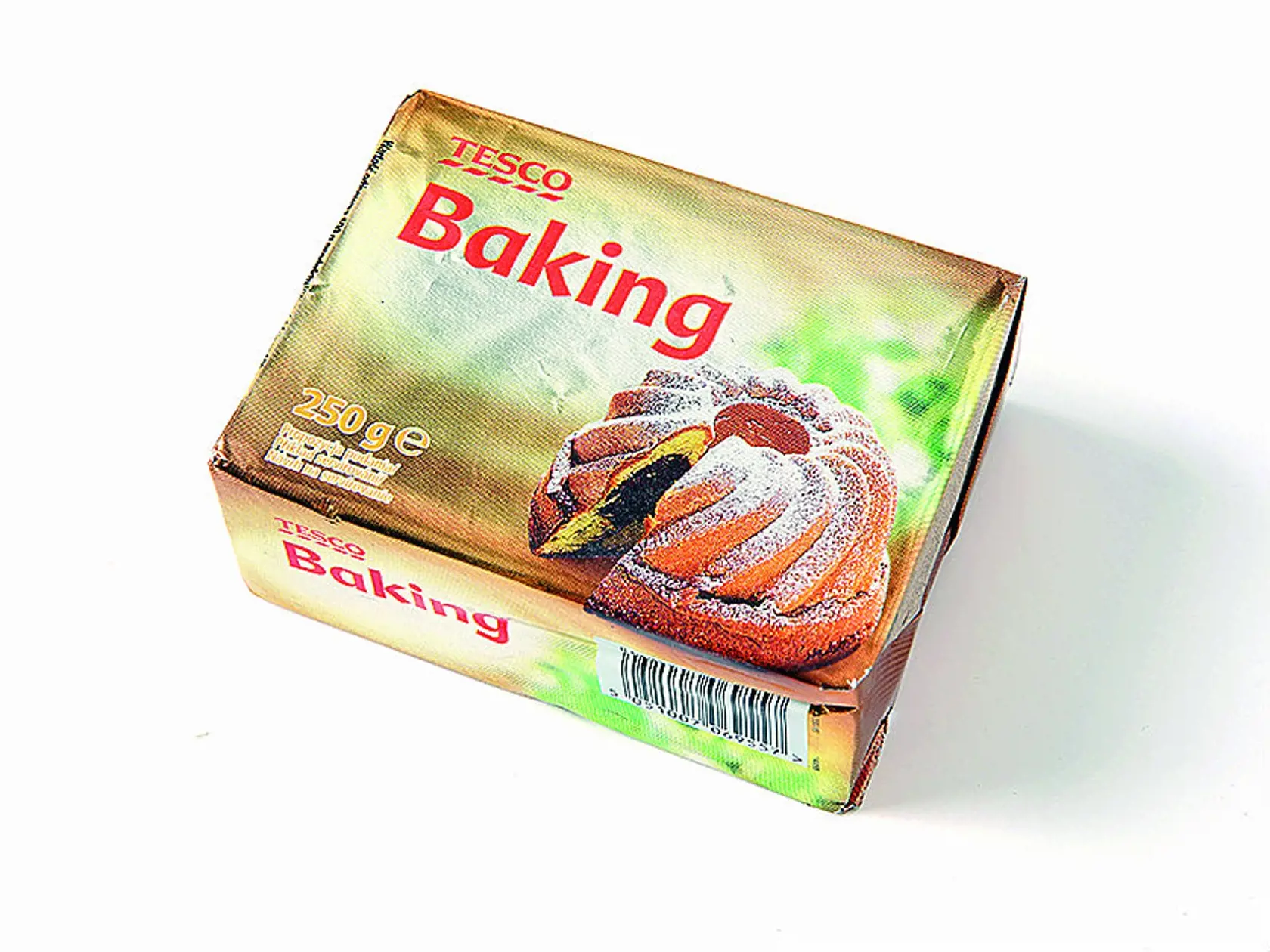 Baking
Tesco, 250 g
Predáva/ Tesco Krajina pôvodu/ Nemecko Obsah tuku/ 70 %
Zloženie/ palmový rastlinný tuk, pitná voda, repkový a slnečnicový olej, emulgátory, jedlá soľ 0,5 %, konzervant: sorban draselný, kyselina citrónová, farbivo: karotény, aróma
Energia v 100 g/ 2 590 kJ 
Redakcia hodnotí: Bledožltá farba, najnižší podiel tuku a nevýrazná vôňa. Konzistencia je veľmi tuhá a hutná, textúra mierne sklovitá. Pri izbovej teplote najpomalšie mäkne a najťažšie sa roztiera, akoby bol viac stu