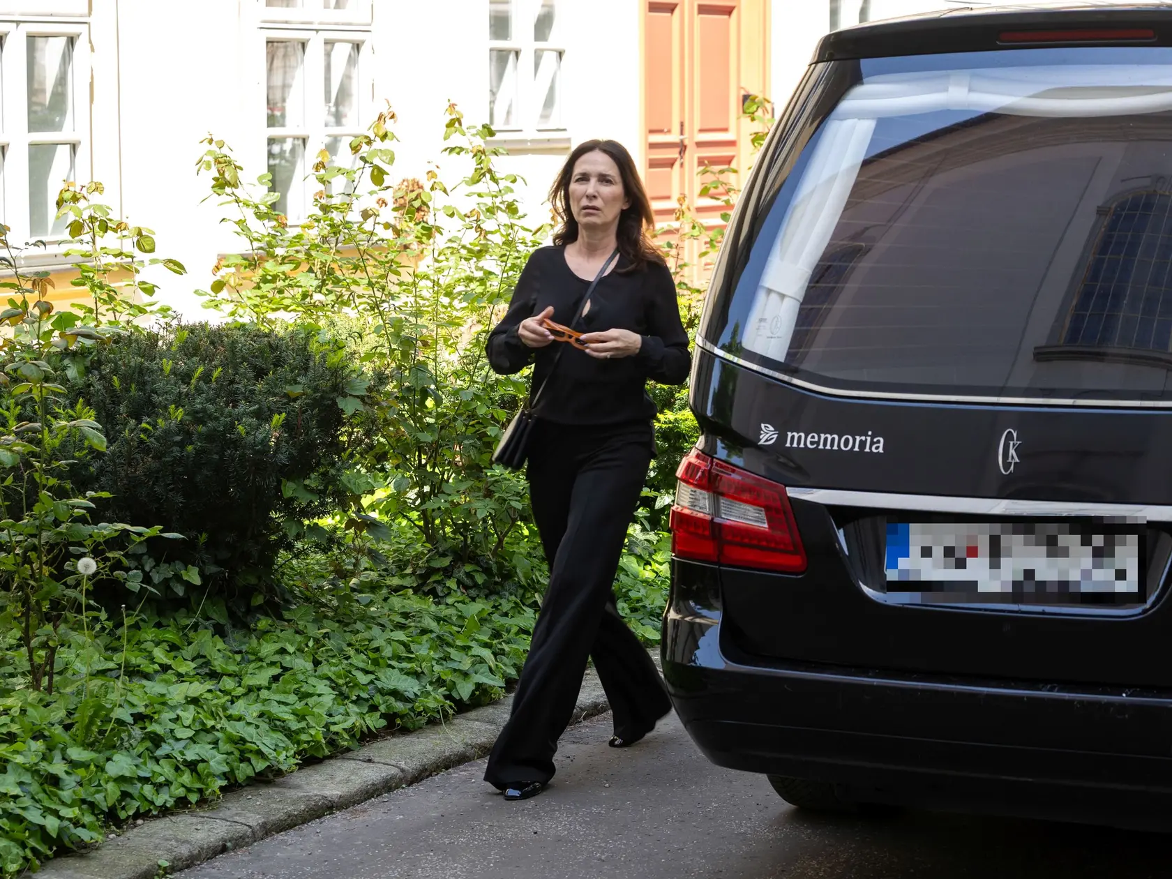 Rozlúčka s Danielou Kovárovou, manželkou herca Františka Kovára. Na snímke Henrieta Mičkovicová.
