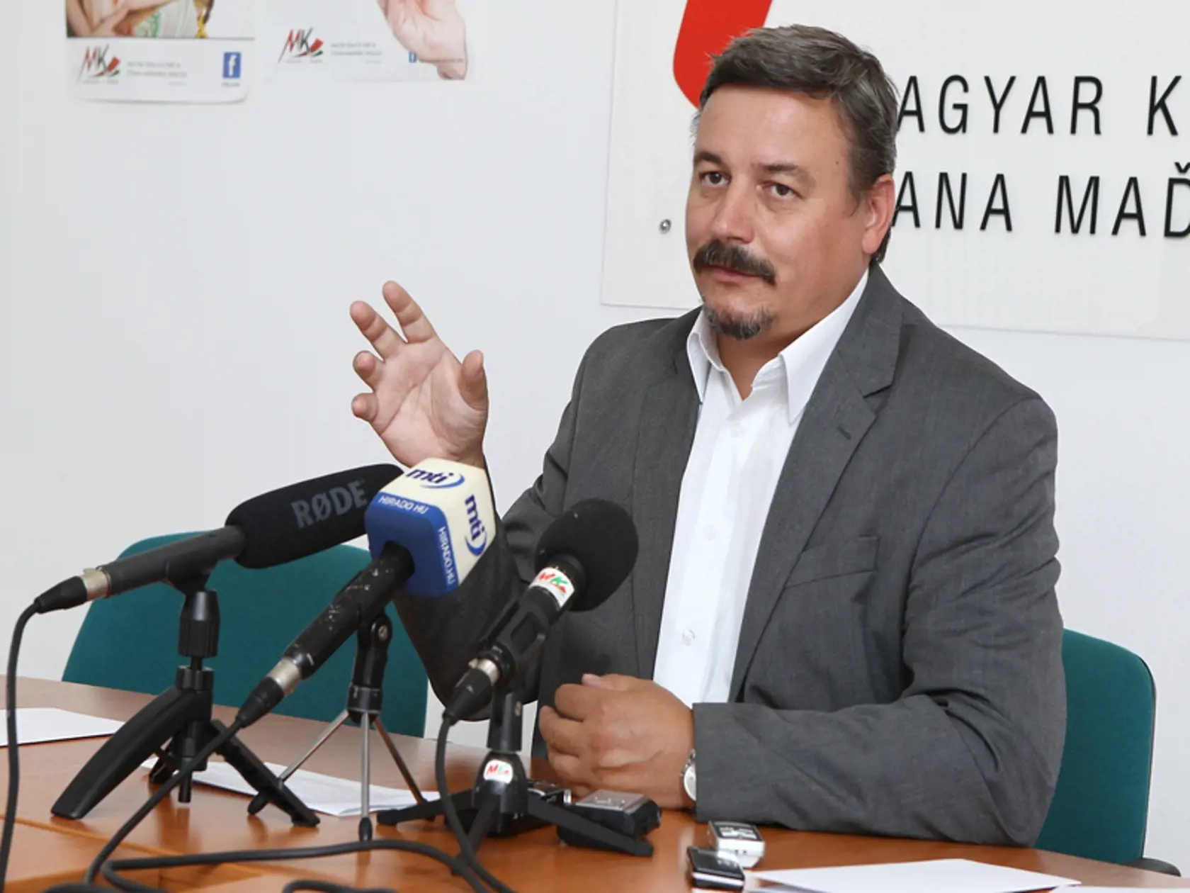 Šéf SMK József Berényi si myslí, že pravica jeho stranu potrebuje.