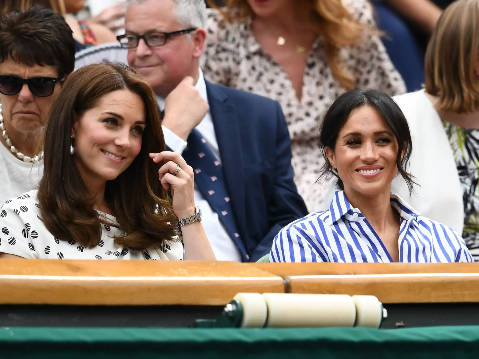 Minulý rok si na Wimbledon počas 12. hracieho dňa vyrazili Kate a Meghan spoločne.