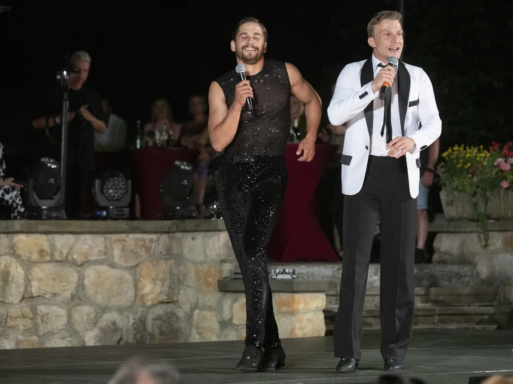 Na snímke je módna prehliadka Fashion Show v Piešťanoch.
Jakub Jablonský, víťaz Lets dance a Juraj Bača.