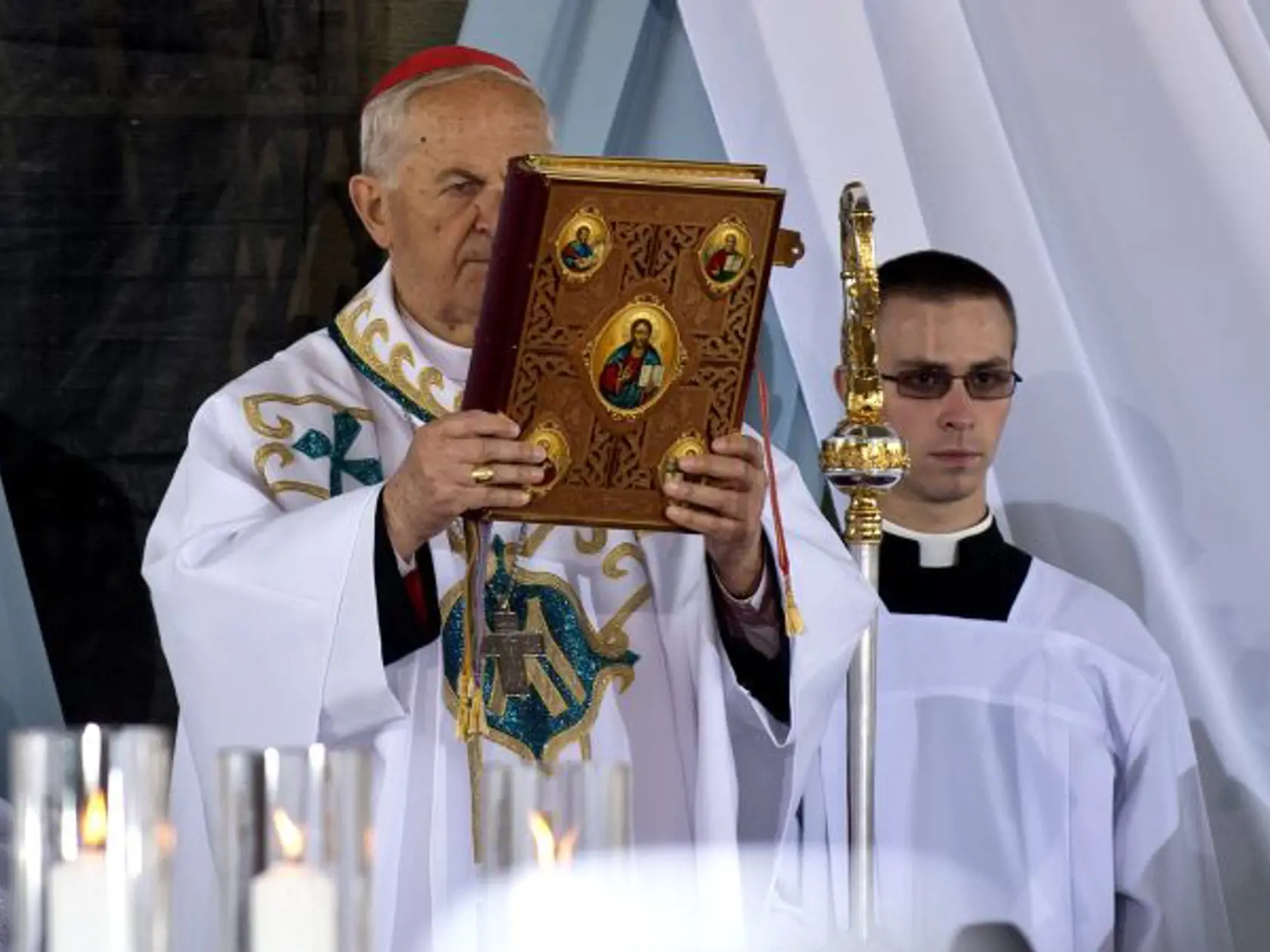Archívna snímka: Národná púť k Sedembolestnej Panne Márii 15. septembra 2014 v Šaštín-Stráže. Na snímke kardinál Jozef Tomko počas svätej omše.
