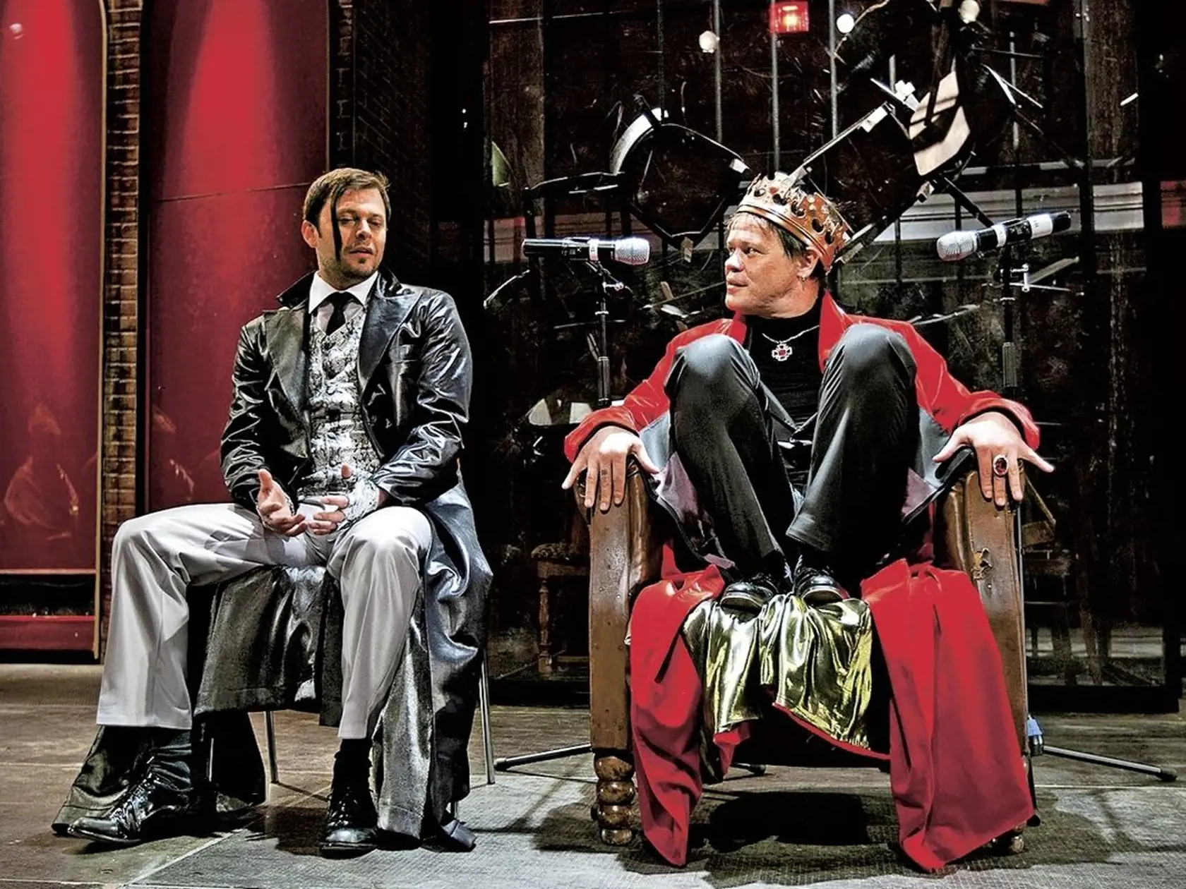 Záber z Letných Shakespearovských  slávností na ktorých sa predstavil aj Robo Roth.