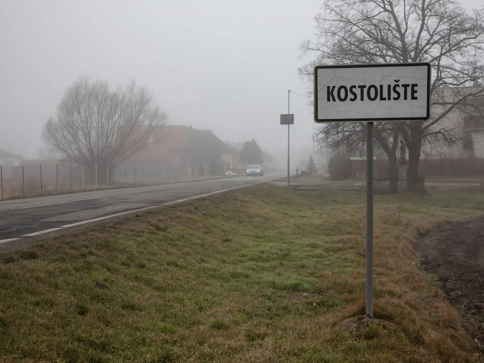 Reportáž v dedine Kostolište kde bol pred rokom prvý prípad covid-19.