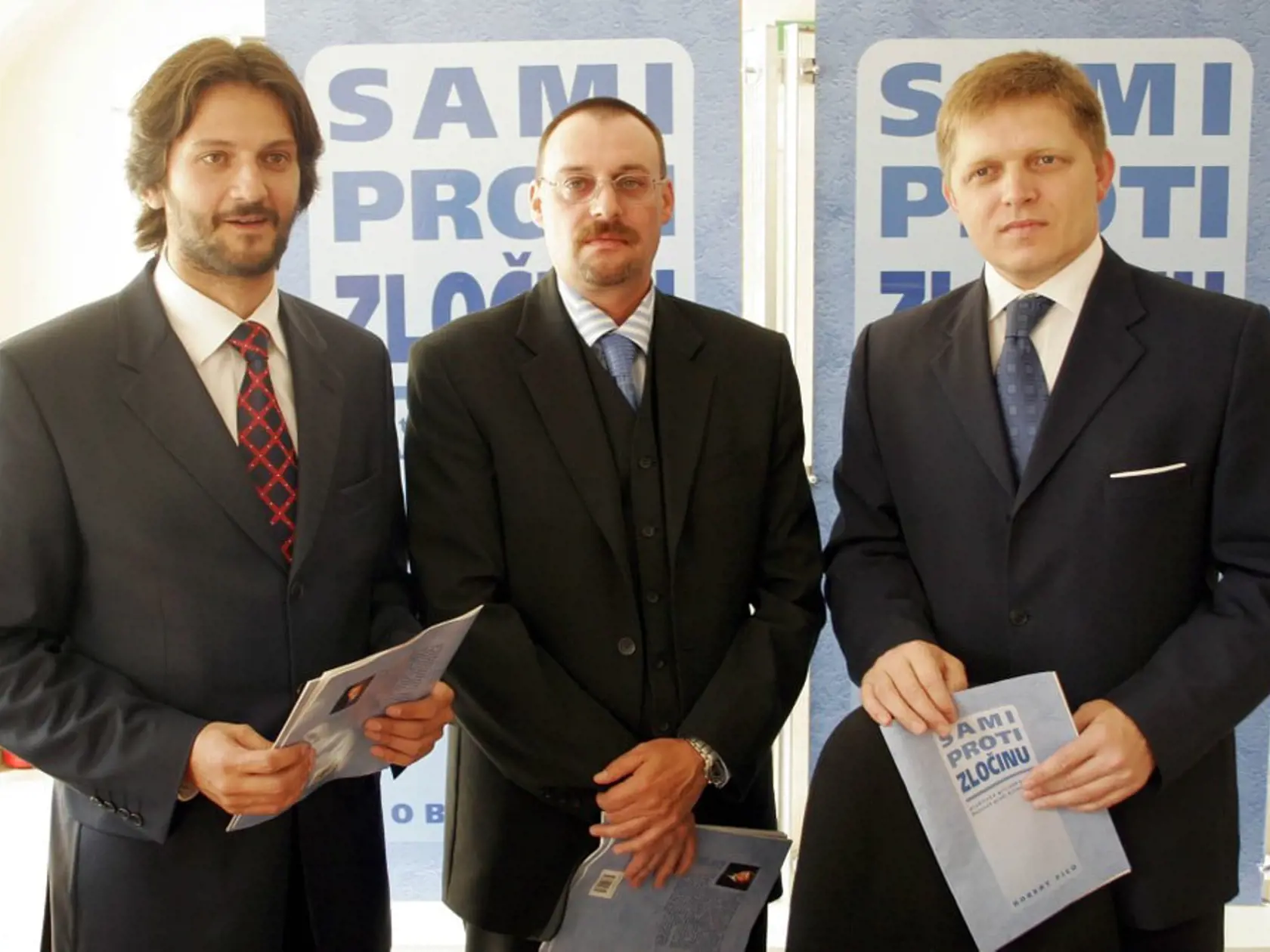 Bývalý generálny riaditeľ Dobroslav Trnka ešte s bývalým premiérom Robertom Ficom a bývalým ministrom vnútra Robertom Kaliňákom