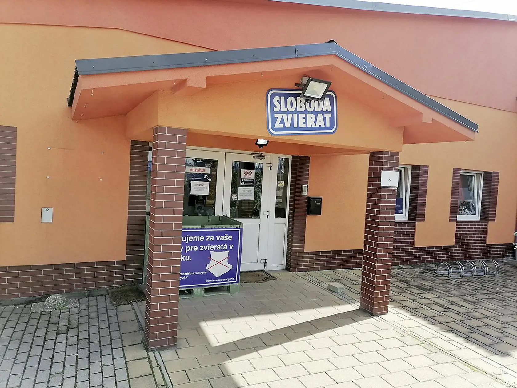 BRATISLAVSKÝ ÚTULOK ročne zachráni okolo 2 500 zvierat.