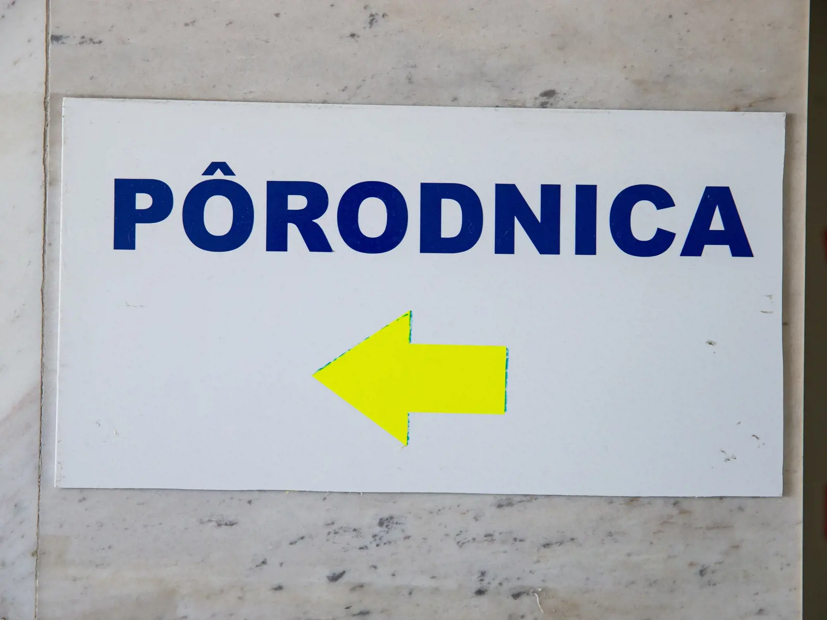 Problém s pôrodom v Bratislave.