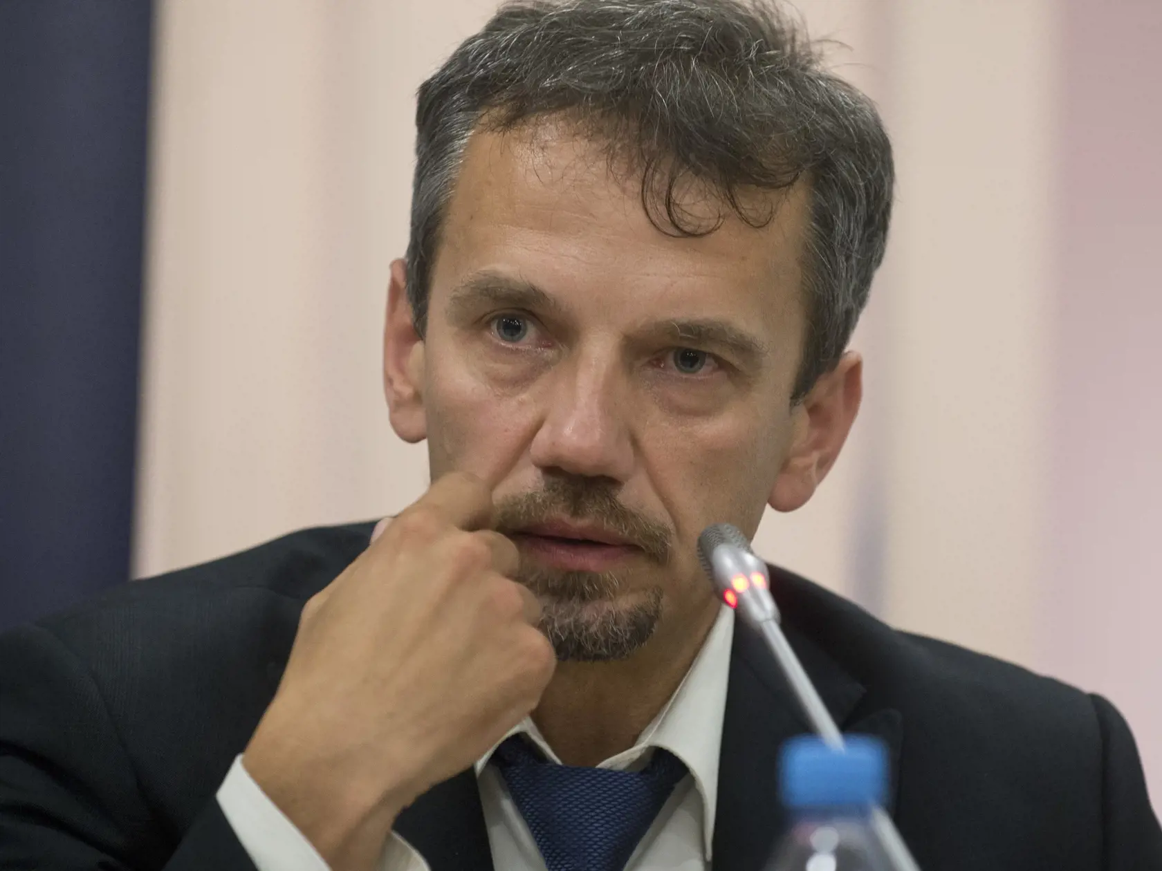 Robert Hajšel je rodákom z Banskej Štiavnice.
