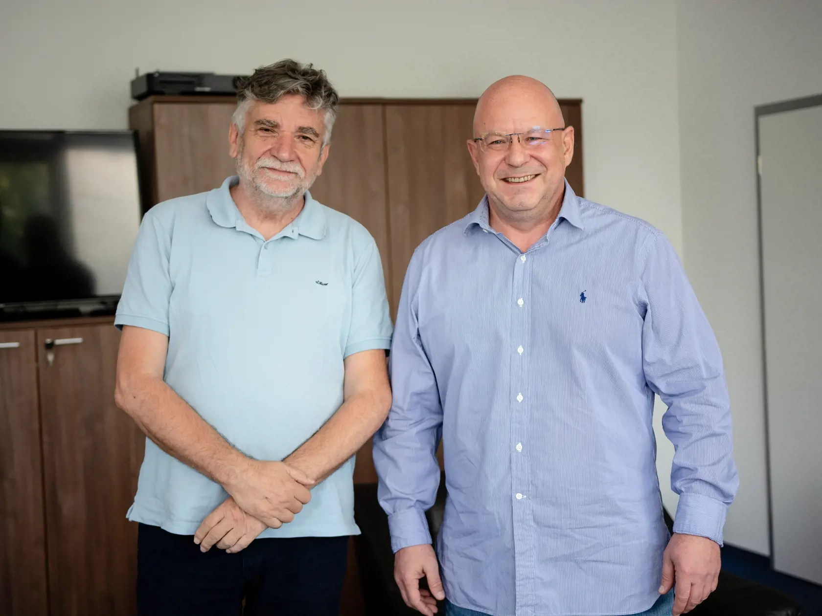 Ľuboš Machaj s odídencom Jaroslavom Rezníkom.