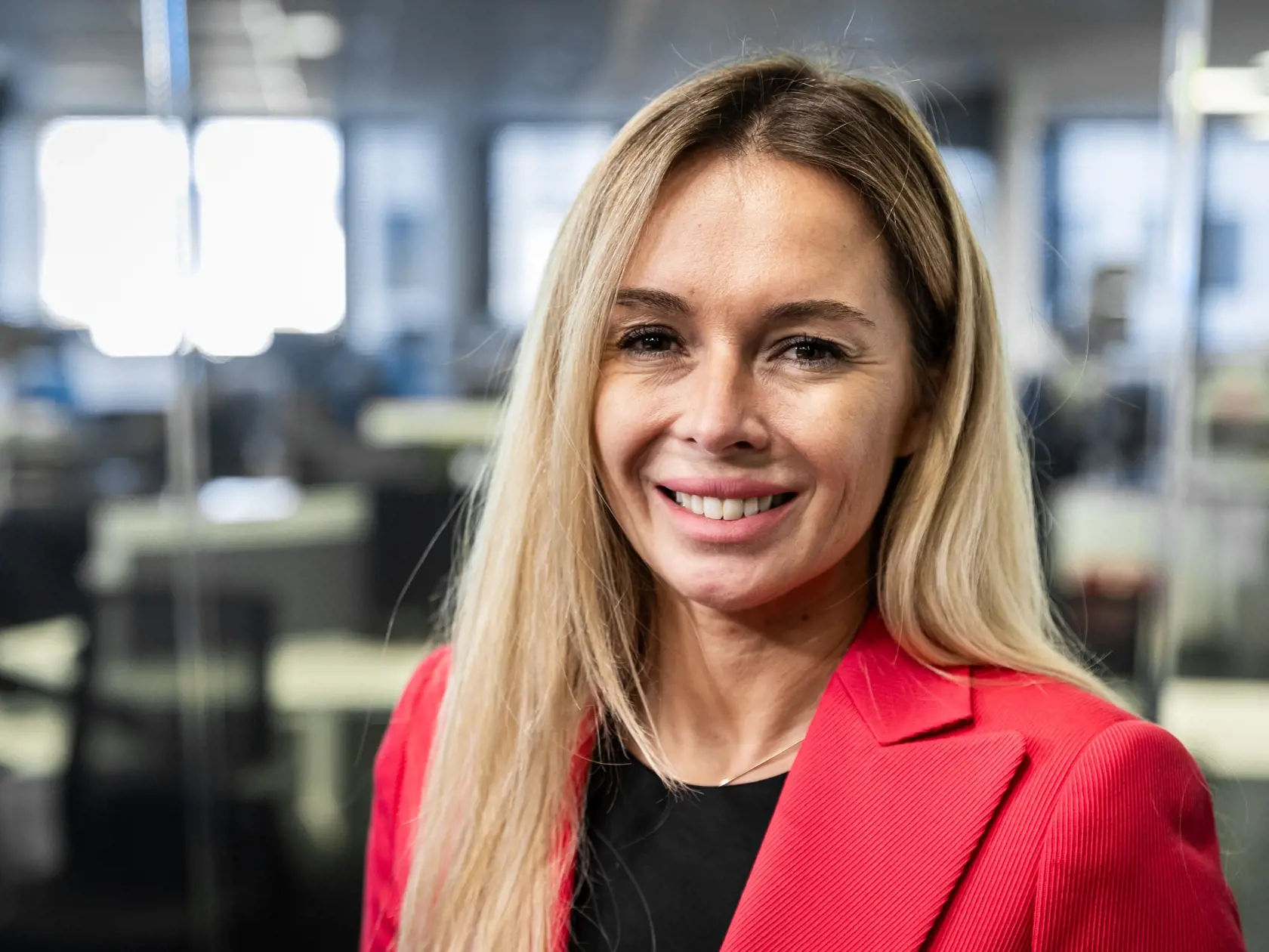 Diskusná relácia "Karty na stôl", ktorej hosťom bola Simona Zacharová.