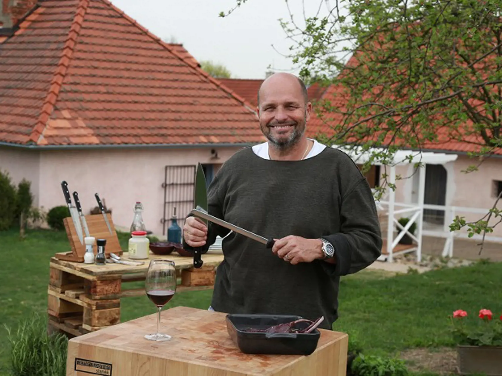 Pohlreich Zdeňek si vie život užívať!