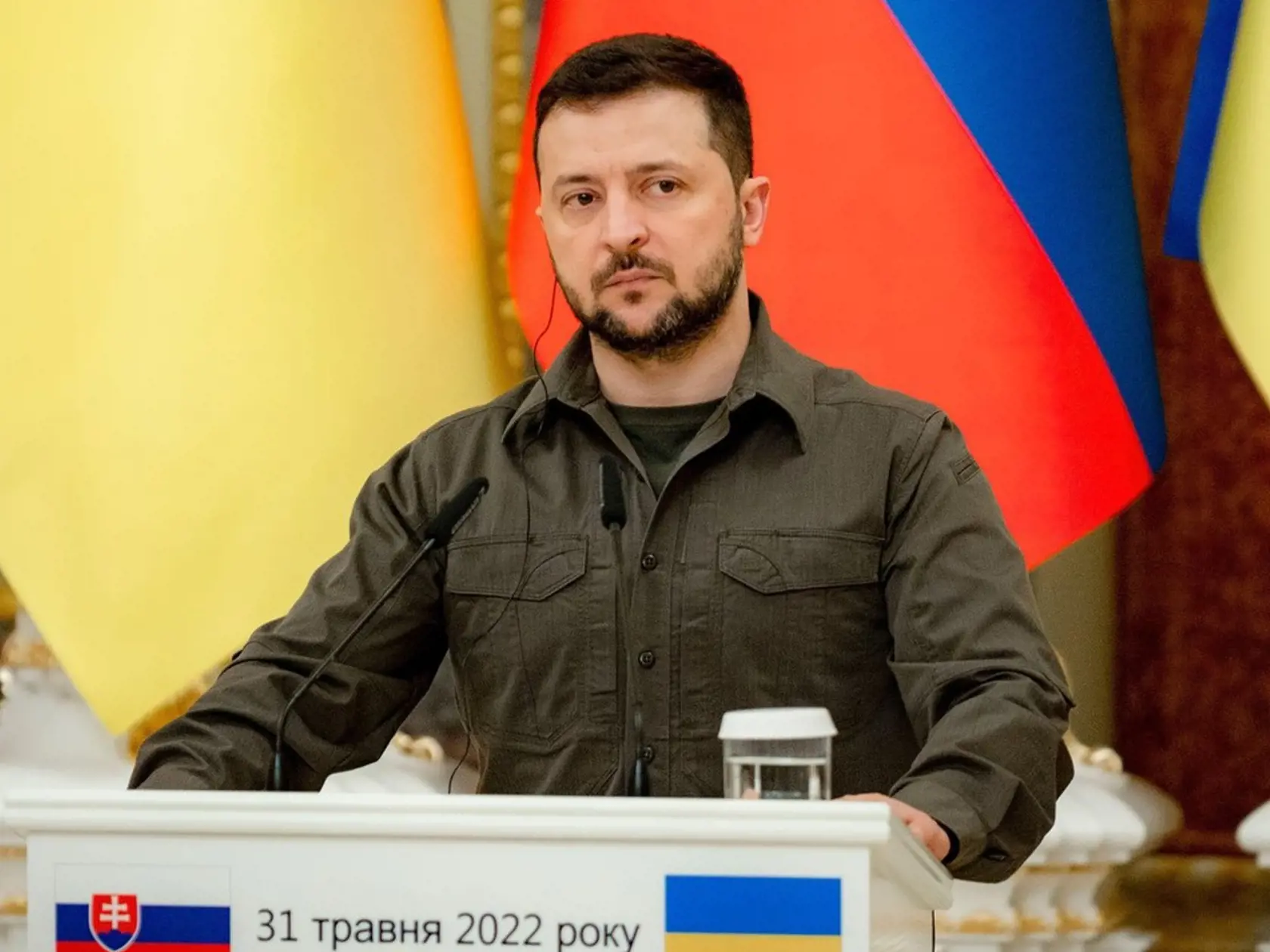 Ukrajinský prezident Volodymyr Zelenskyj počas návštevy prezidentky SR Zuzany Čaputovej na Ukrajine 31. mája 2022.