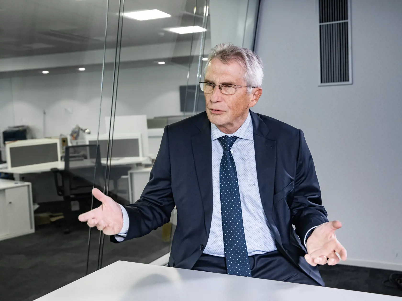 Posledným šéfom Eliášovej v politike bol minister vnútra Ivan Šimko.