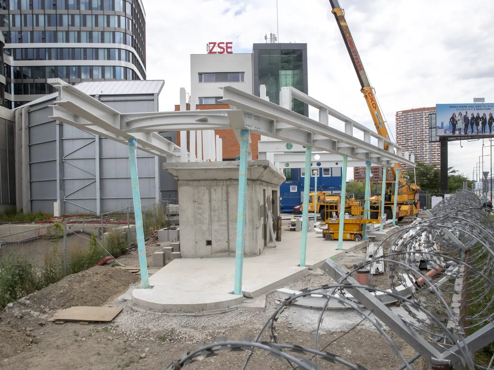 City HUB Landererova, výstavba rýchlonabíjacej stanice pre elektromobily na Landererovej ulici v Bratislave.