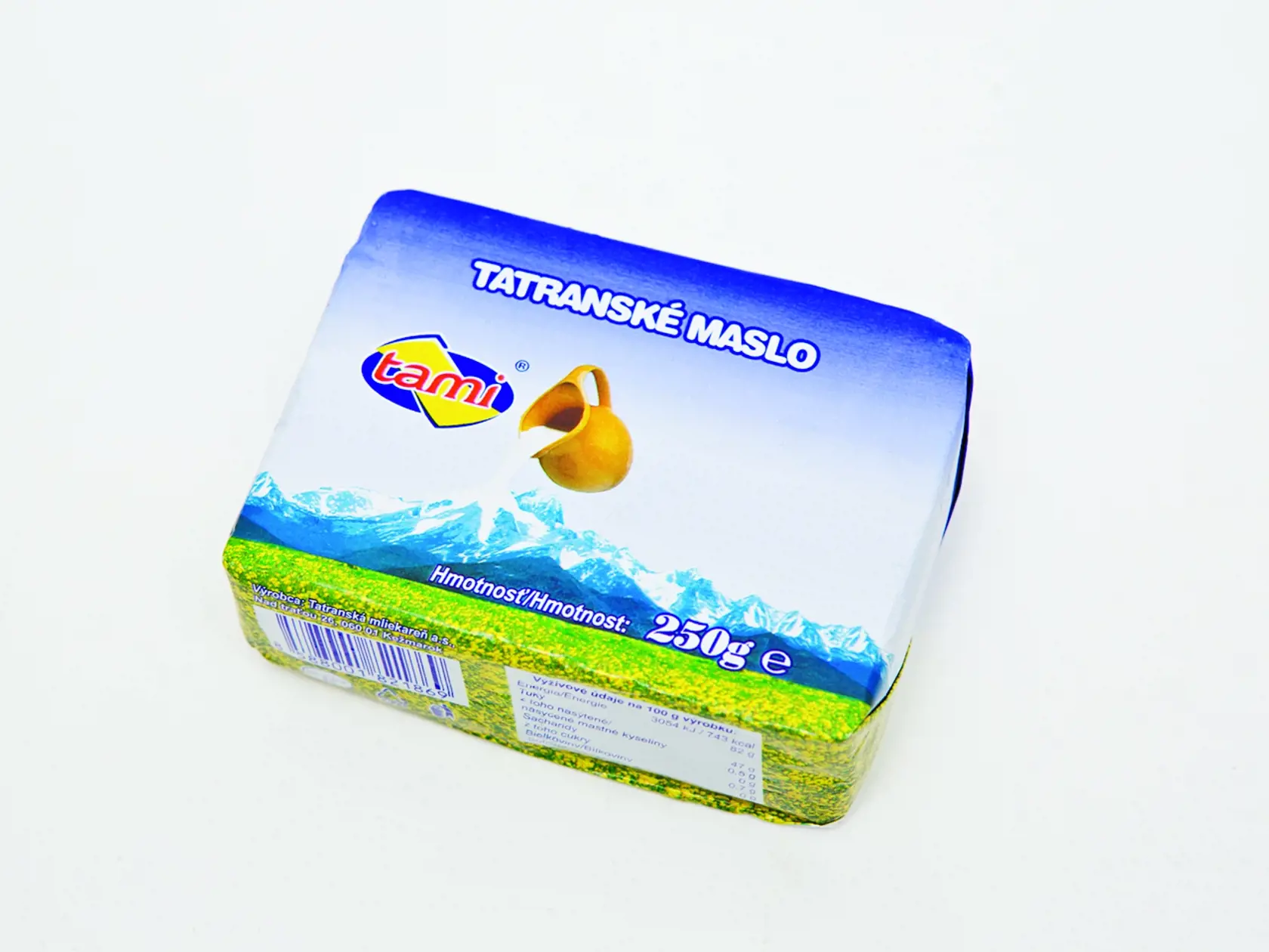 TATRANSKÉ MASLO TAMI, 250 g
Krajina pôvodu Slovensko, obsah mliečneho tuku: 82 %. Energia v 100 g: 3 054 kJ, bielkoviny: 0,7 g, sacharidy: 0,5 g, tuky: 82 g a soľ: 0 g. REDAKCIA HODNOTÍ: Svetložlté maslo má jemnú vôňu, hustú konzistenciu a krémovitú textúru. Pri izbovej teplote sa dobre roztiera. Chuťovo je trocha nevýrazné, v porovnaní s ostatnými tromi o niečo sladšie, pravdepodobne preto, lebo vôbec neobsahuje soľ.