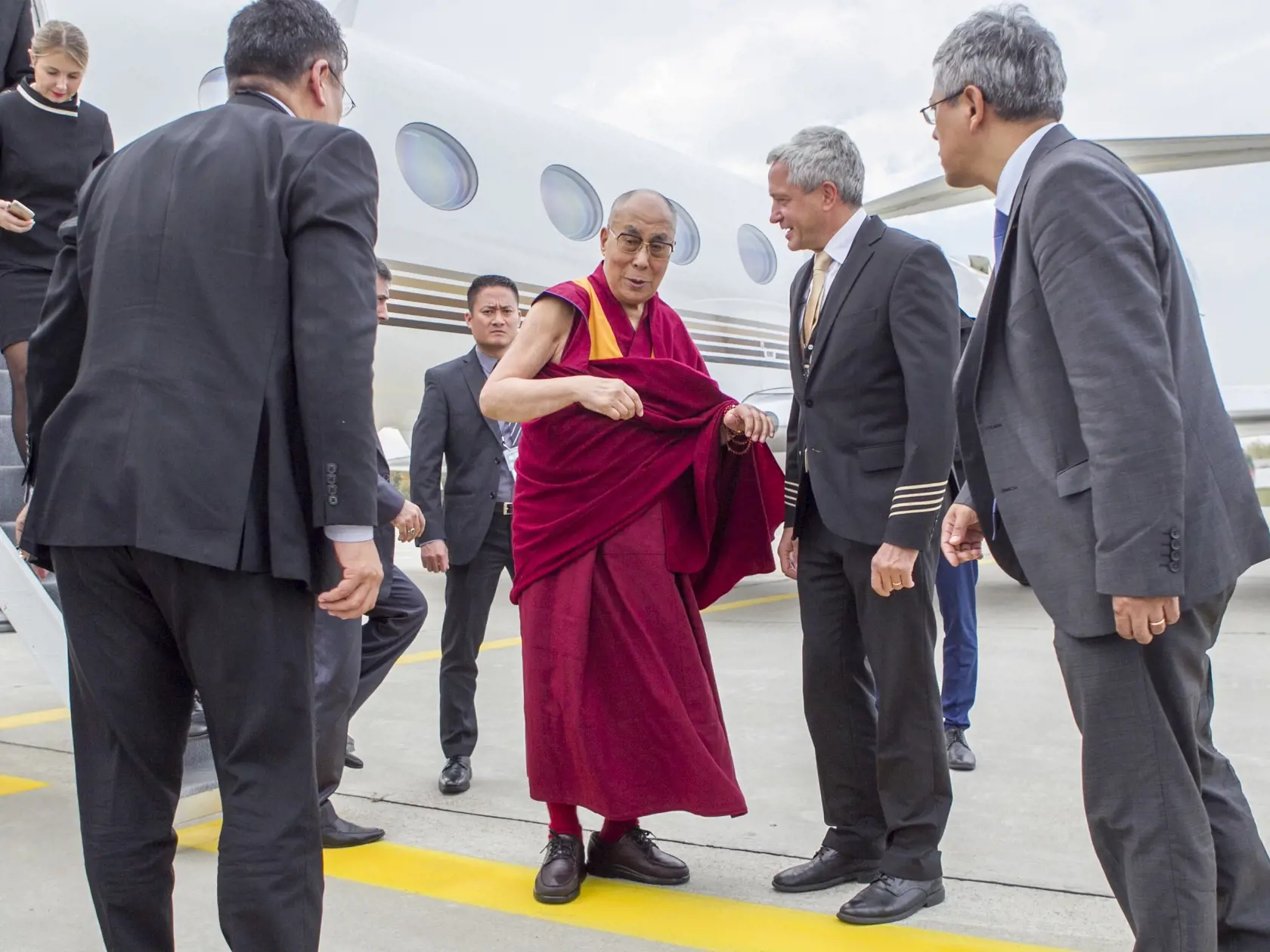 Dalajláma utiekol do Indie z Tibetu po neúspešnom povstaní proti čínskej nadvláde v roku 1959