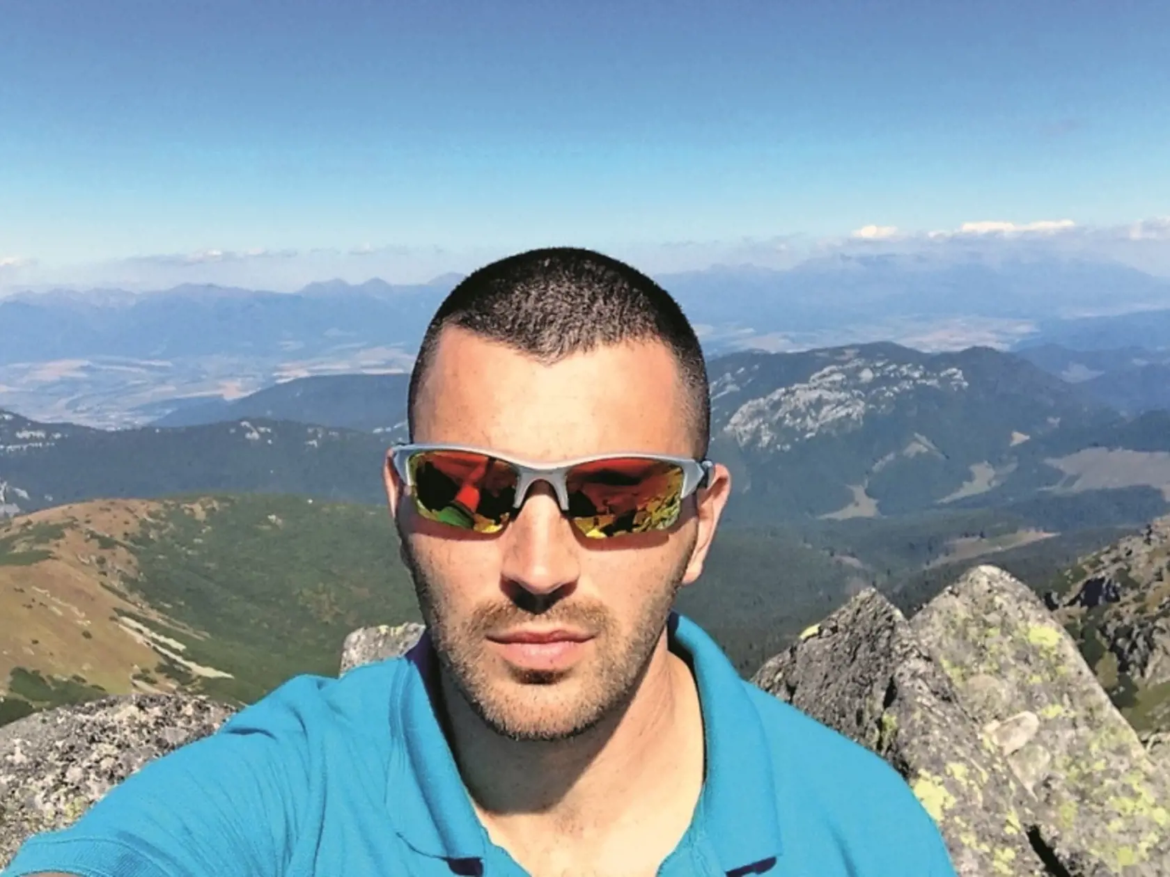 Identitu svojho partnera sa modelka Mirka Luberdová snažila pred médiami všemožne utajiť a o súkromí sa nikdy nevyjadrovala. Jej meno sa však po rozvode spájalo so športovcom Marekom Orlíkom - bývalým priateľom Stanky Pavolovej