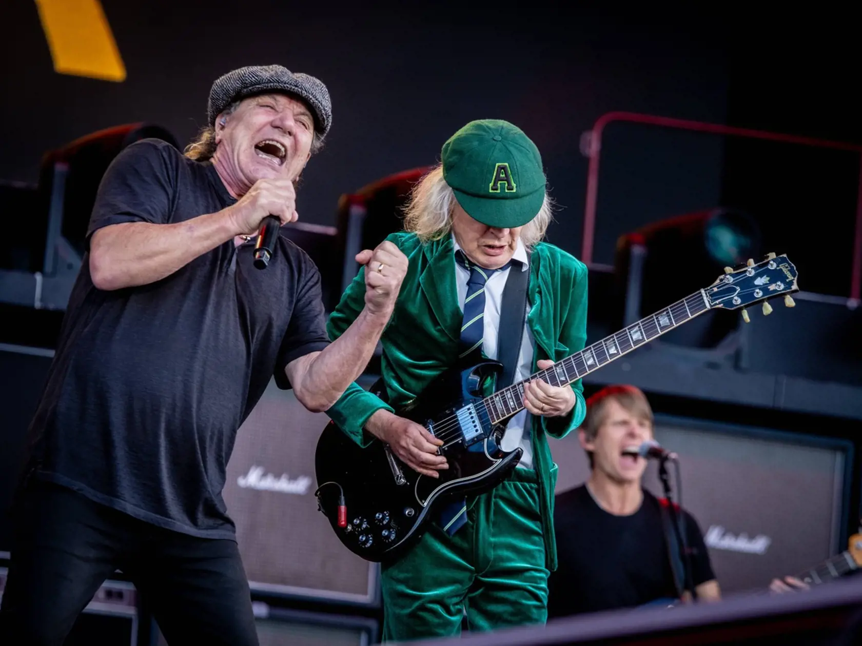 AC/DC 2024
