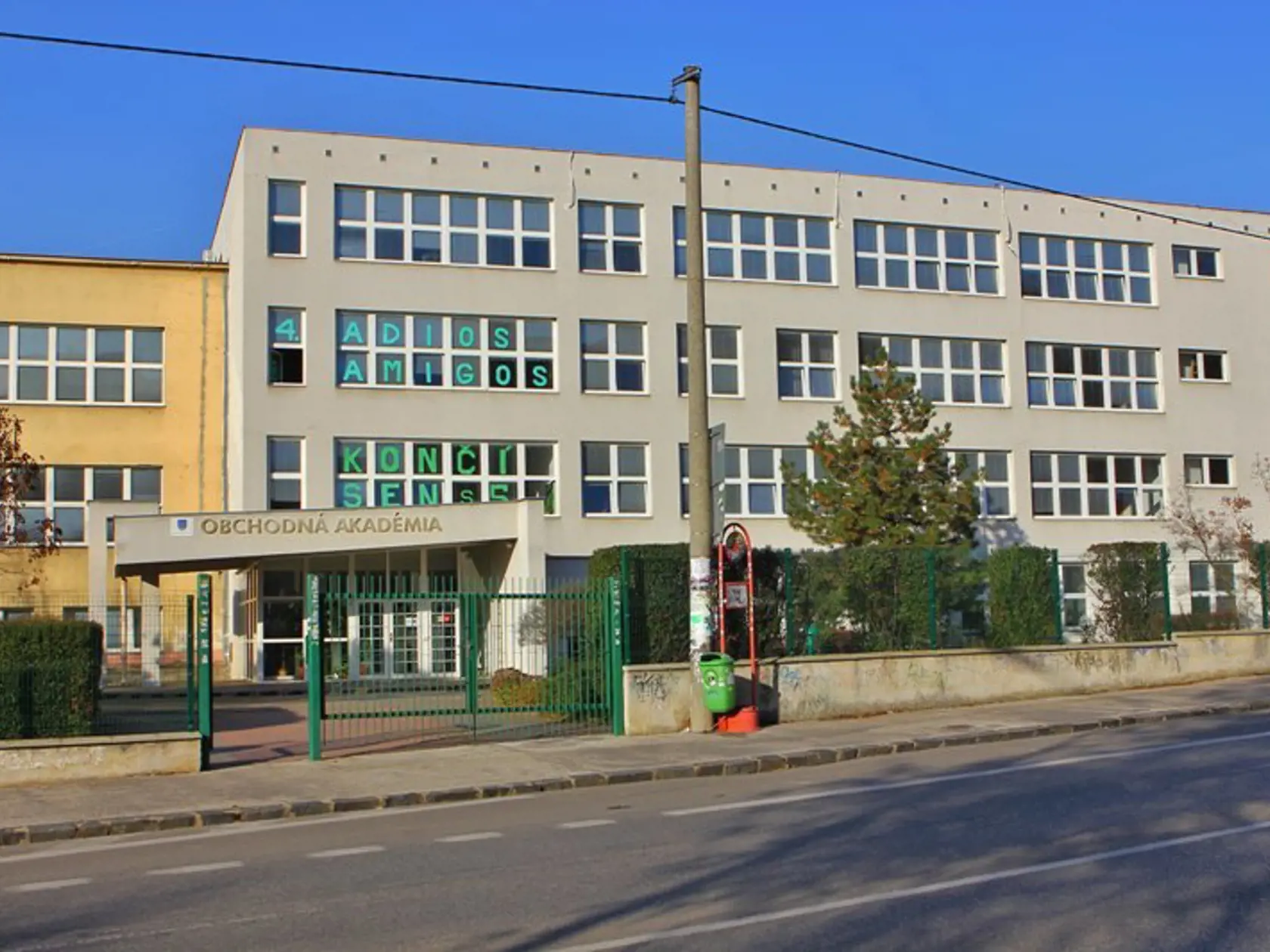 Obchodná akadémia v Trnave