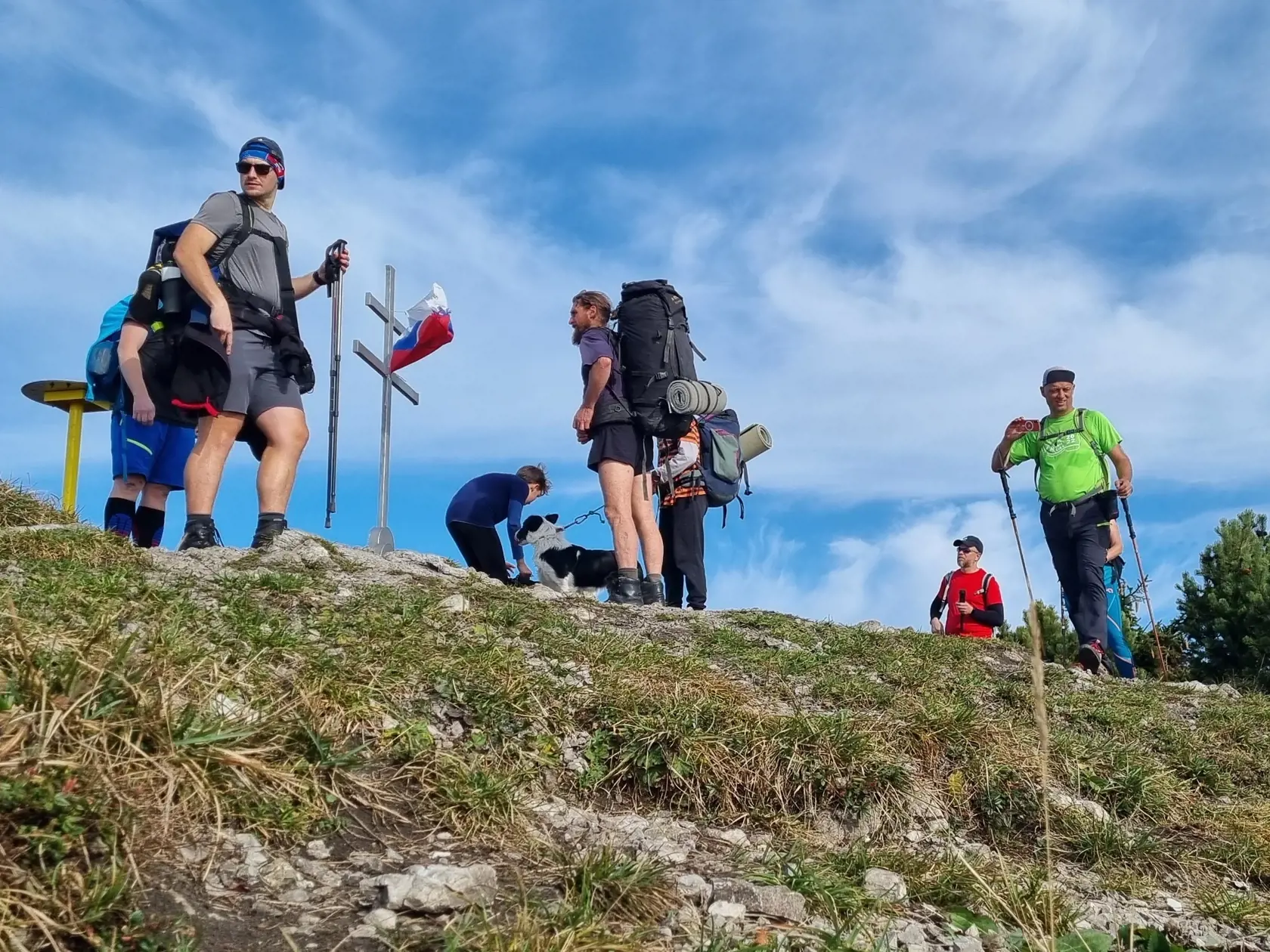 Na snímke turisti na vrchu Suchý v Malej Fatre.