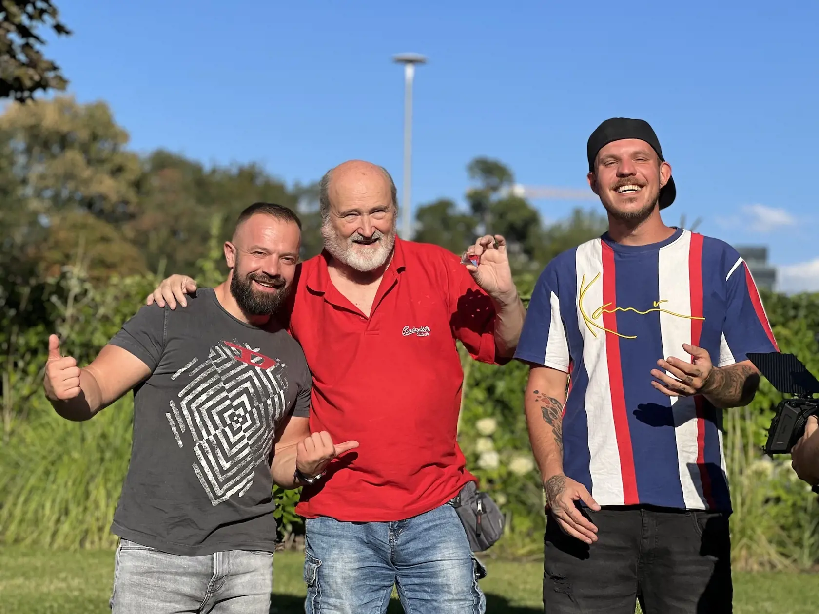 Robert Burian, Dano Kapitán a pôvodný spevák hitu Ľubo Kyslík Stankovský.