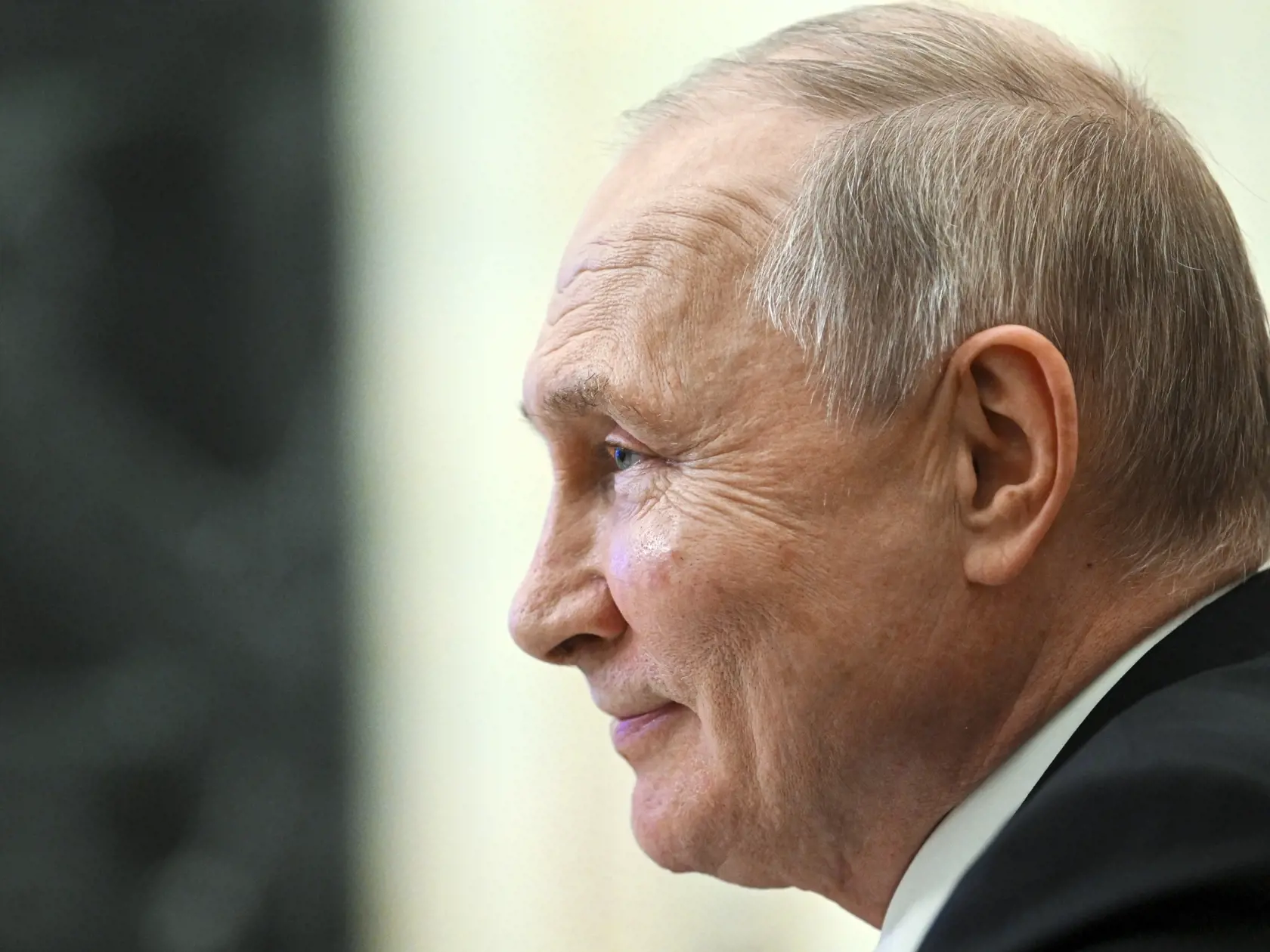 JB 44 Moskva - Ruský prezident Vladimir Putin počas zasadnutia vládneho kabinetu prostredníctvom videokonferencie v Kremli v Moskve 19. júla 2023. FOTO TASR/AP

Russian President Vladimir Putin attends a cabinet meeting via video conference at the Kremlin in Moscow, Russia, Wednesday, July 19, 2023. (Alexander Kazakov, Sputnik, Kremlin Pool Photo via AP)