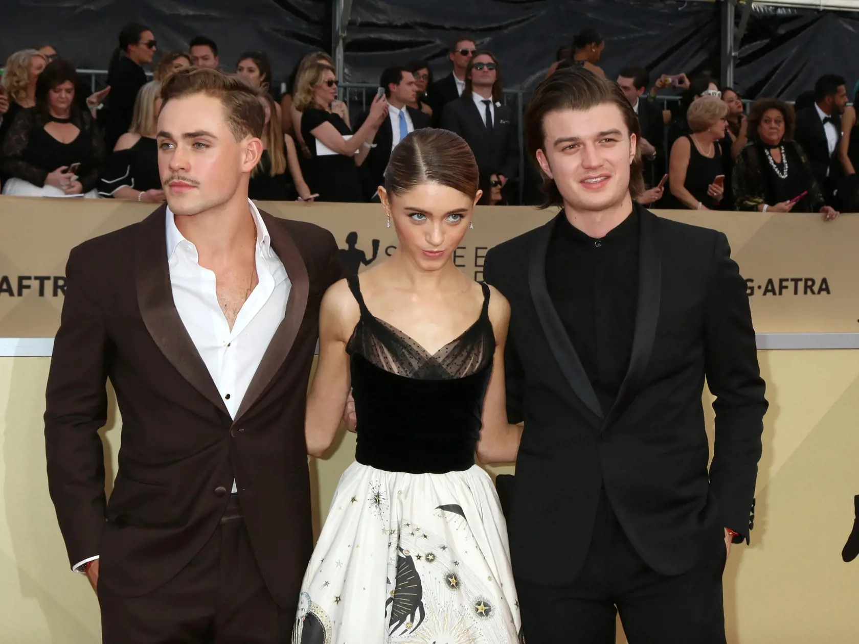 Los,Angeles,-,Jan,21:,Dacre,Montgomery,,Natalia,Dyer,,Joe