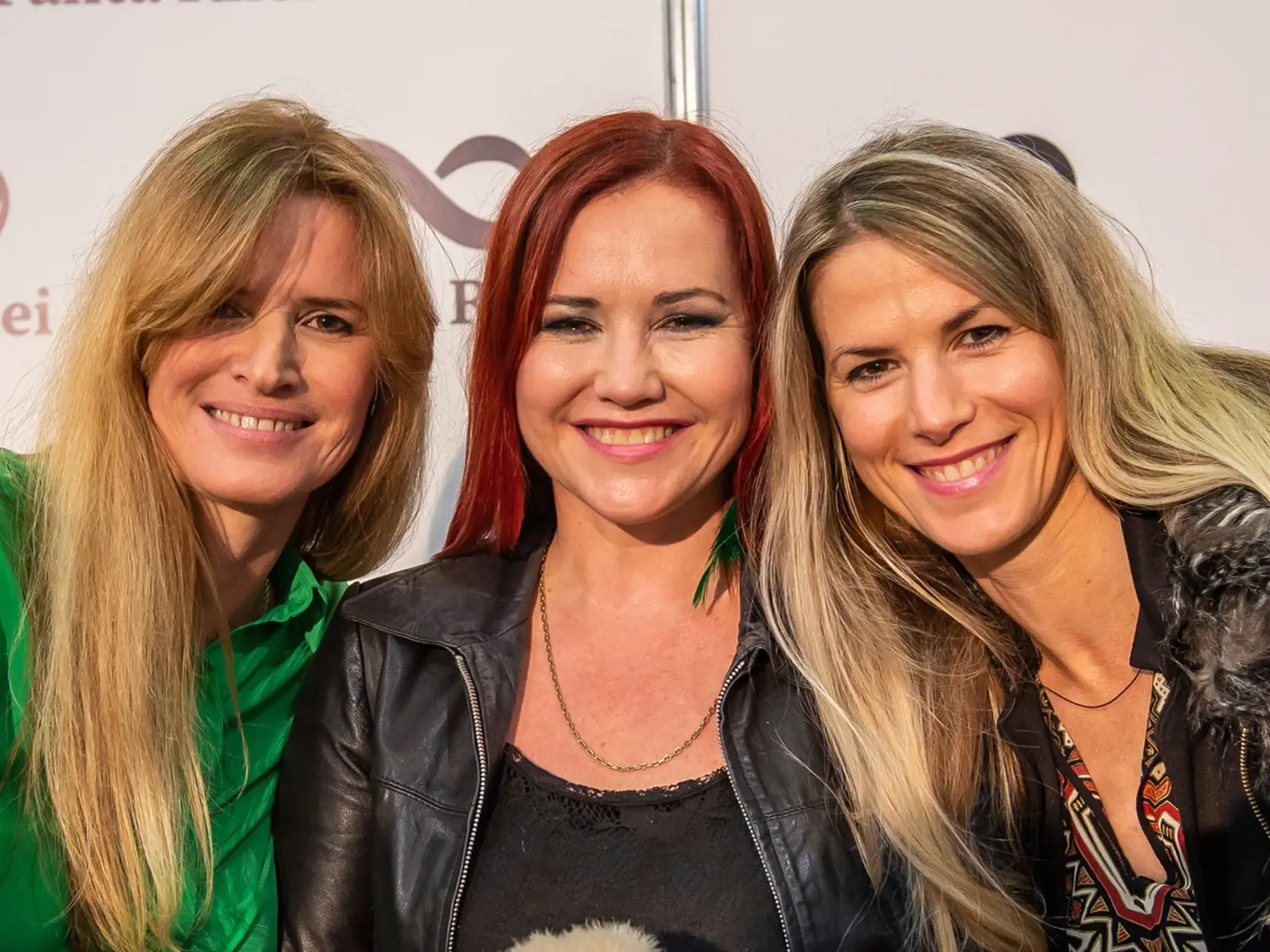 Staršia sestra herečky Zuzany Haasovej (38) Monika (42), ktorá sa v 80. rokoch preslávila úlohou kultovej rozprávkovej Bambuľky, zavítala opäť na Slovensko.