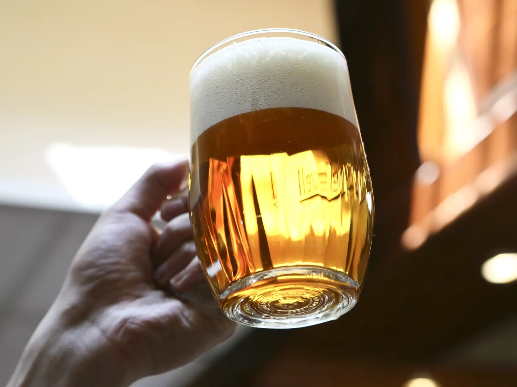 V poslednom čase mnohých hostí pohoršil pohľad do nápojového lístka, kde pri pive našli menšie miery, než na aké sú zvyknutí.