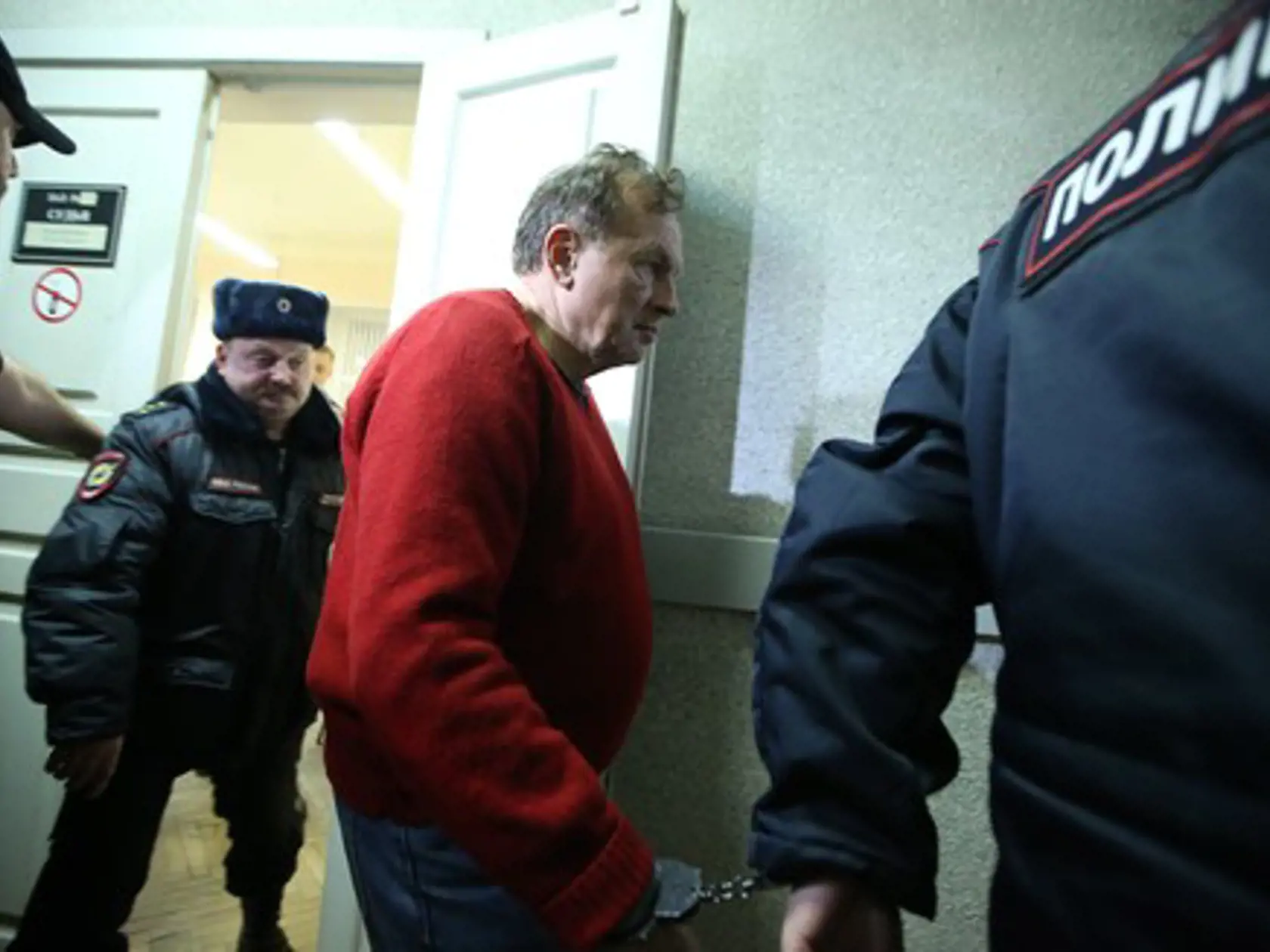 Oleg Sokolov sa vo väzbe rozplakal. K brutálnemu činu ho dohnala hádka.