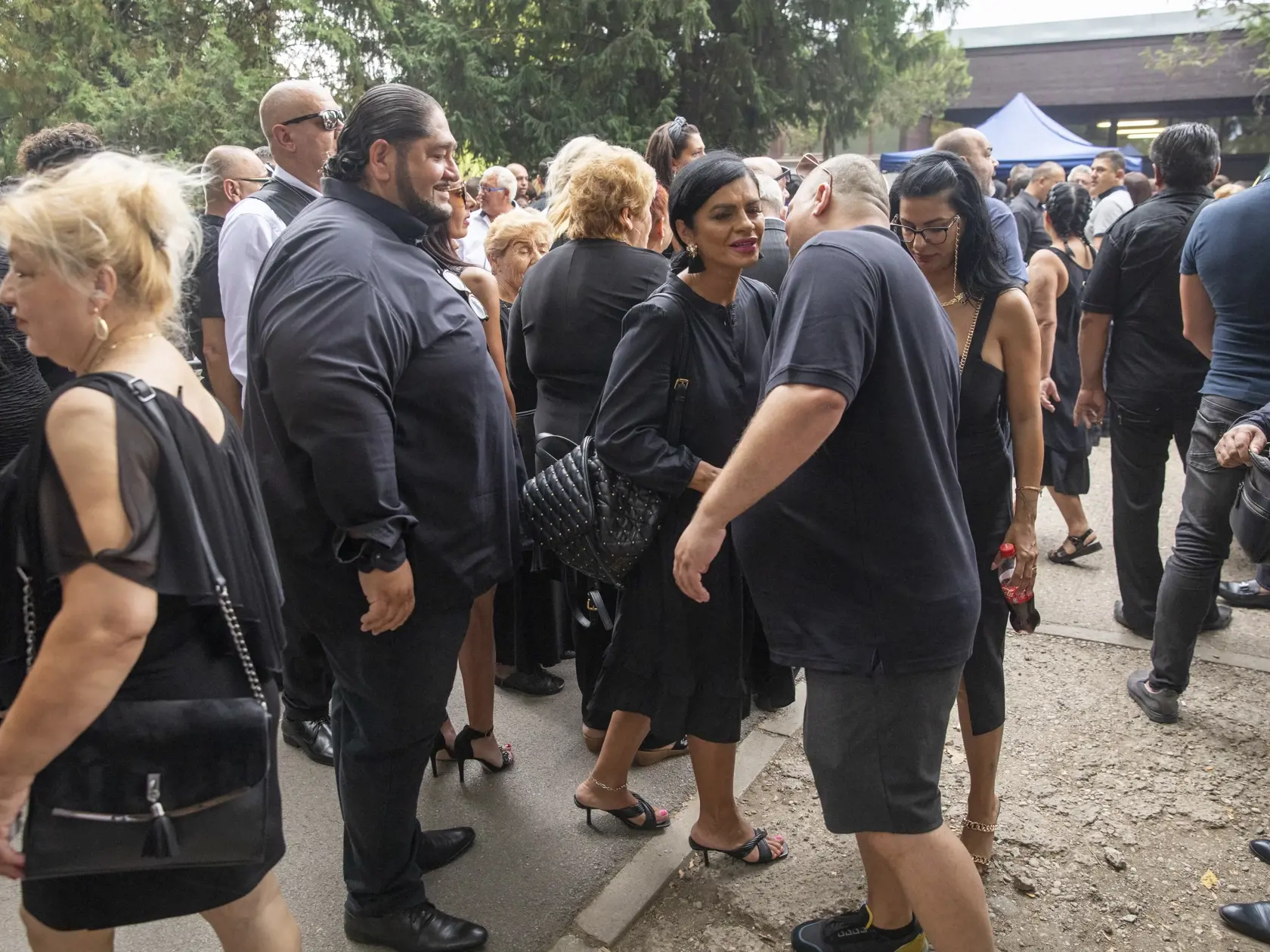 Na snímke je pohreb rómskeho speváka Kamila Polakoviča v Trnave