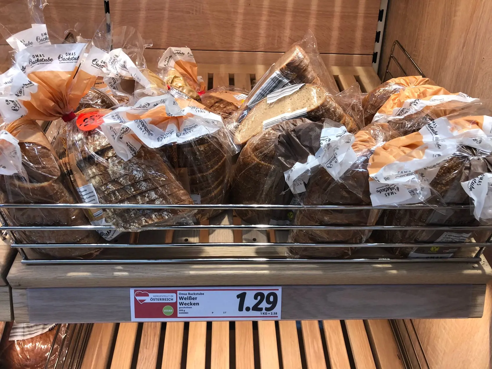 Porovnali sme ceny potravín v Rakúsku, takéto sú aktuálne v Lidli.