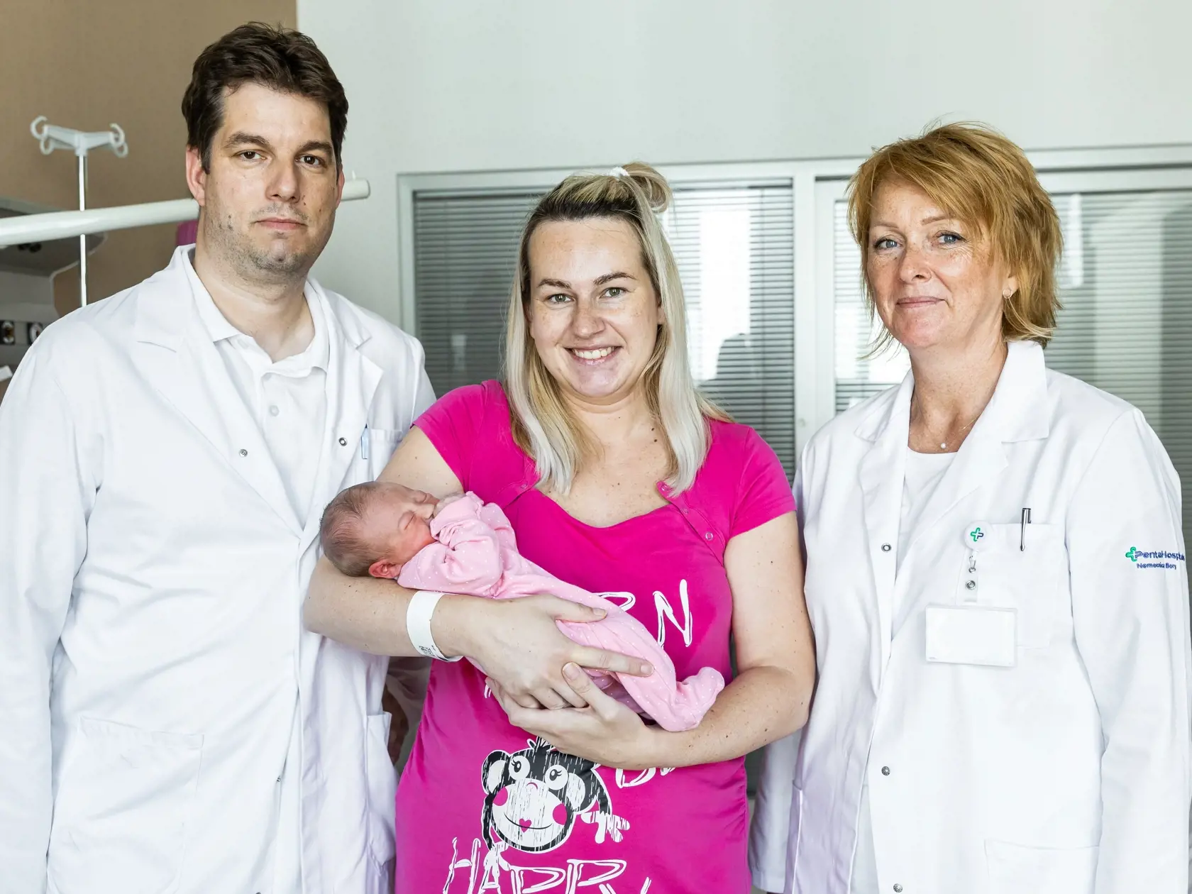 100 bábätko narodené v nemocnici Bory v Bratislave. Na snímke mamička Michaela Mindoková.