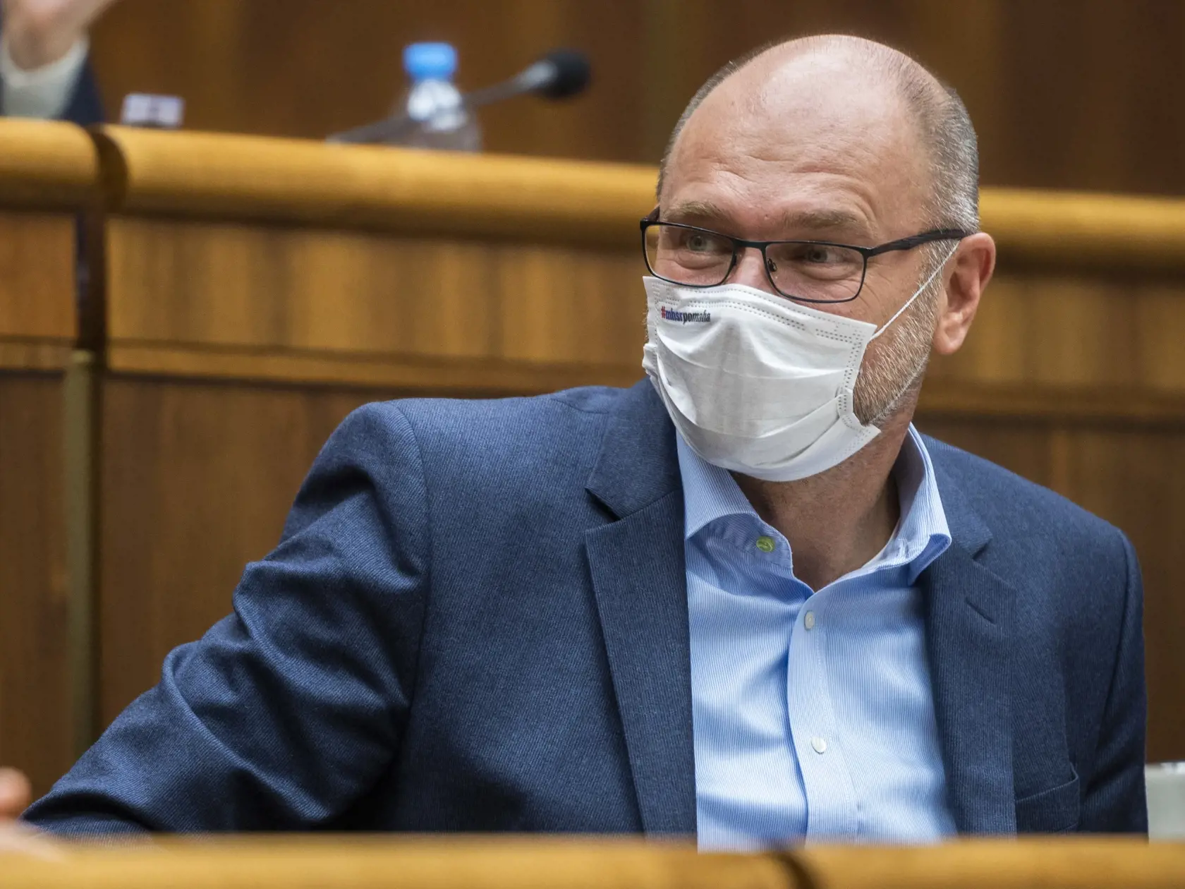 Na snímke je minister hospodárstva SR a prvý podpredseda vlády pre ekonomiku SR Richard Sulík (SaS) počas hlasovania.