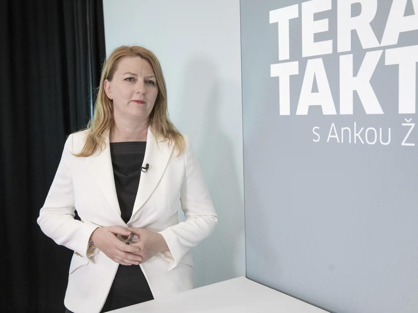 V diskusnej relácii “Teraz Takto” sa sudkyňa Dana Jelinková Dudzíkovázamýšľala nad vzťahom novinárky a sudkyne a nad problémami, ktoré z toho môžu byť.