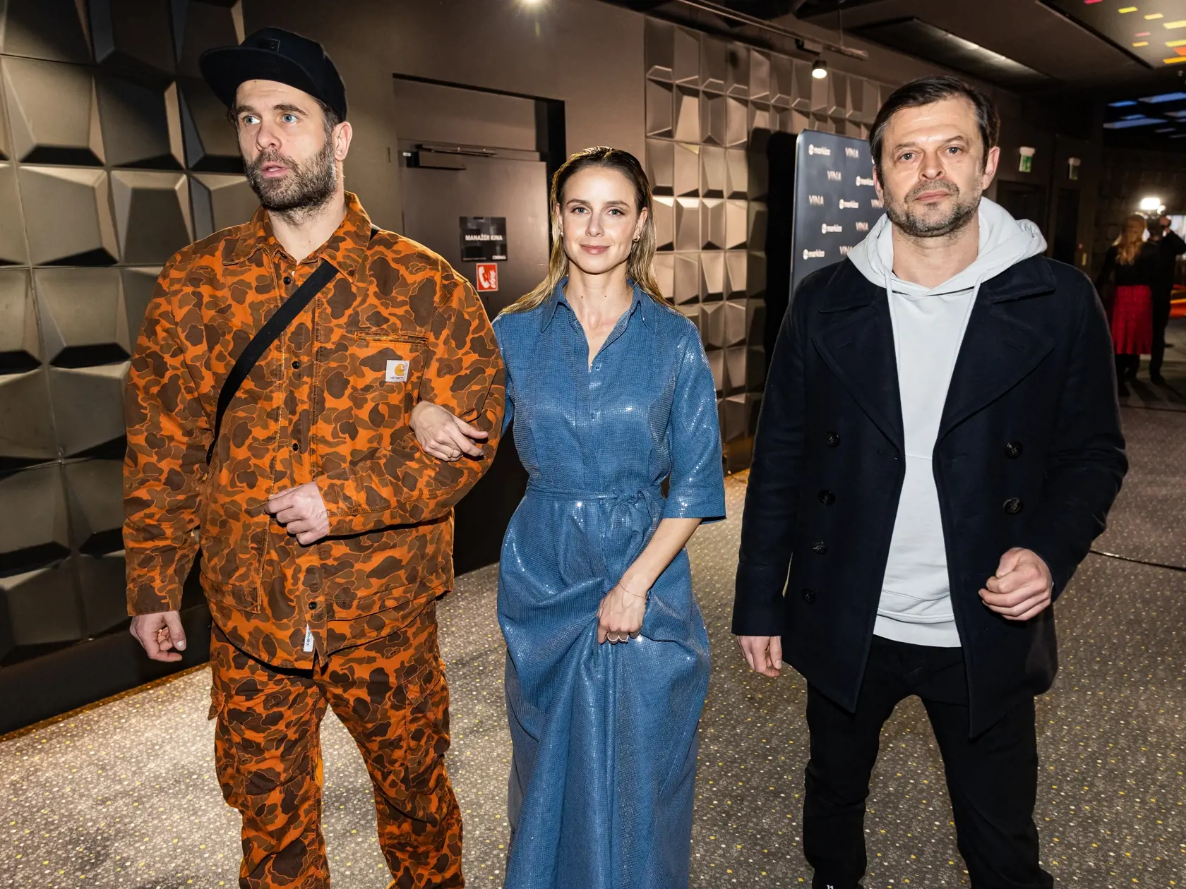 Premiéra seriálu “VINA” v Bratislave. Na snímke Ján Dorík, Nela Pocisková a Alexander Bárta.
