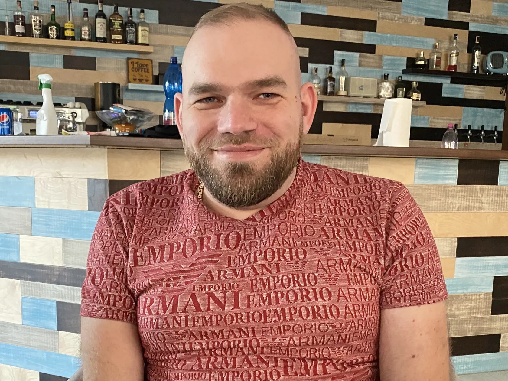 Miroslav Mikloš (32), Prešov
"Nemám problém, dám sa zaočkovať aj ruskou vakcínu."