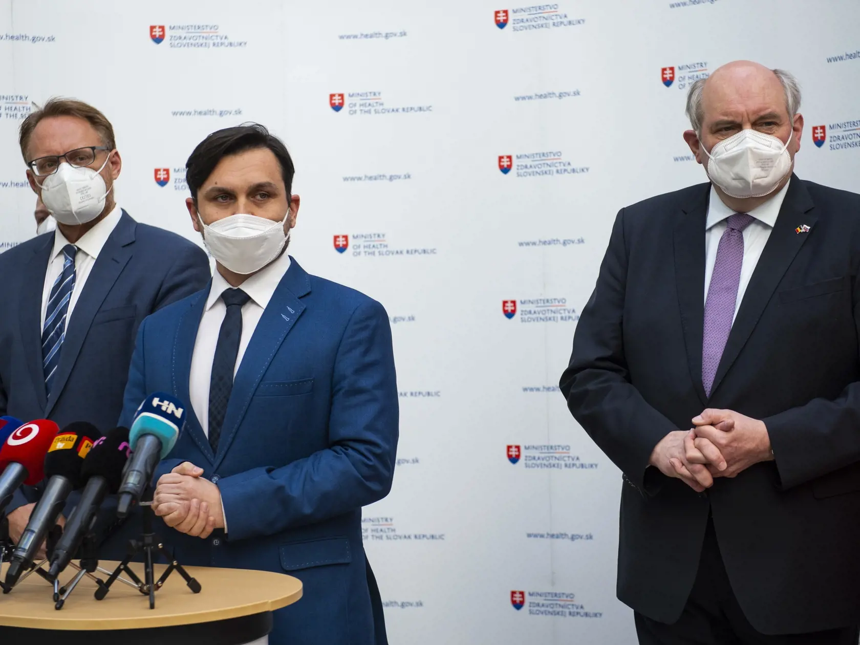 Privítanie lekárov z Dánska a Belgicka, ktorí prídu pomáhať na Slovensko v rámci náročnej situácie v boji s pandémiou COVID-19