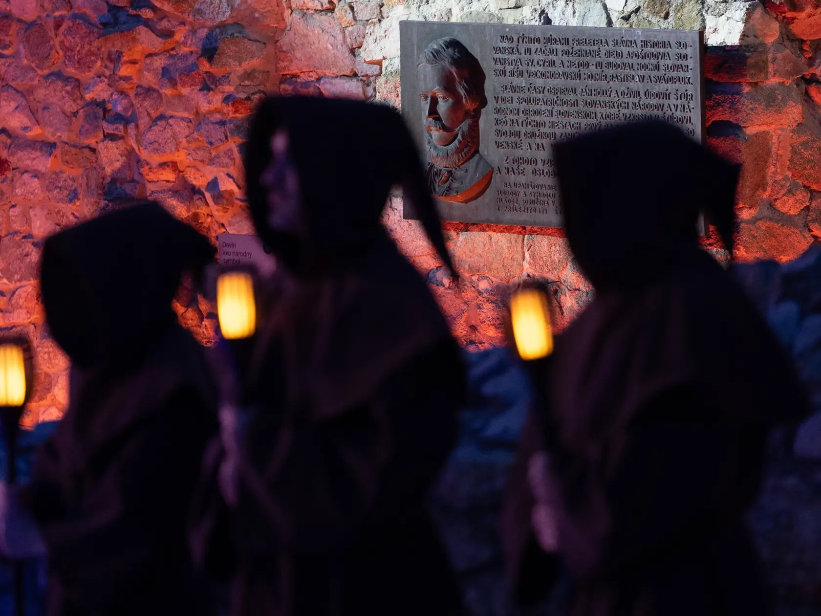 Na sviatok svätého Cyrila a Metoda sa na hrade Devín v Bratislave konali tradičné cyrilo-metodské oslavy. Pre návštevníkov bol počas celého dňa pripravený kultúrno-spoločenský program a viacero atrakcií. Večerný program bol vyhradený pre predstaviteľov štátu a pozvaných hostí.