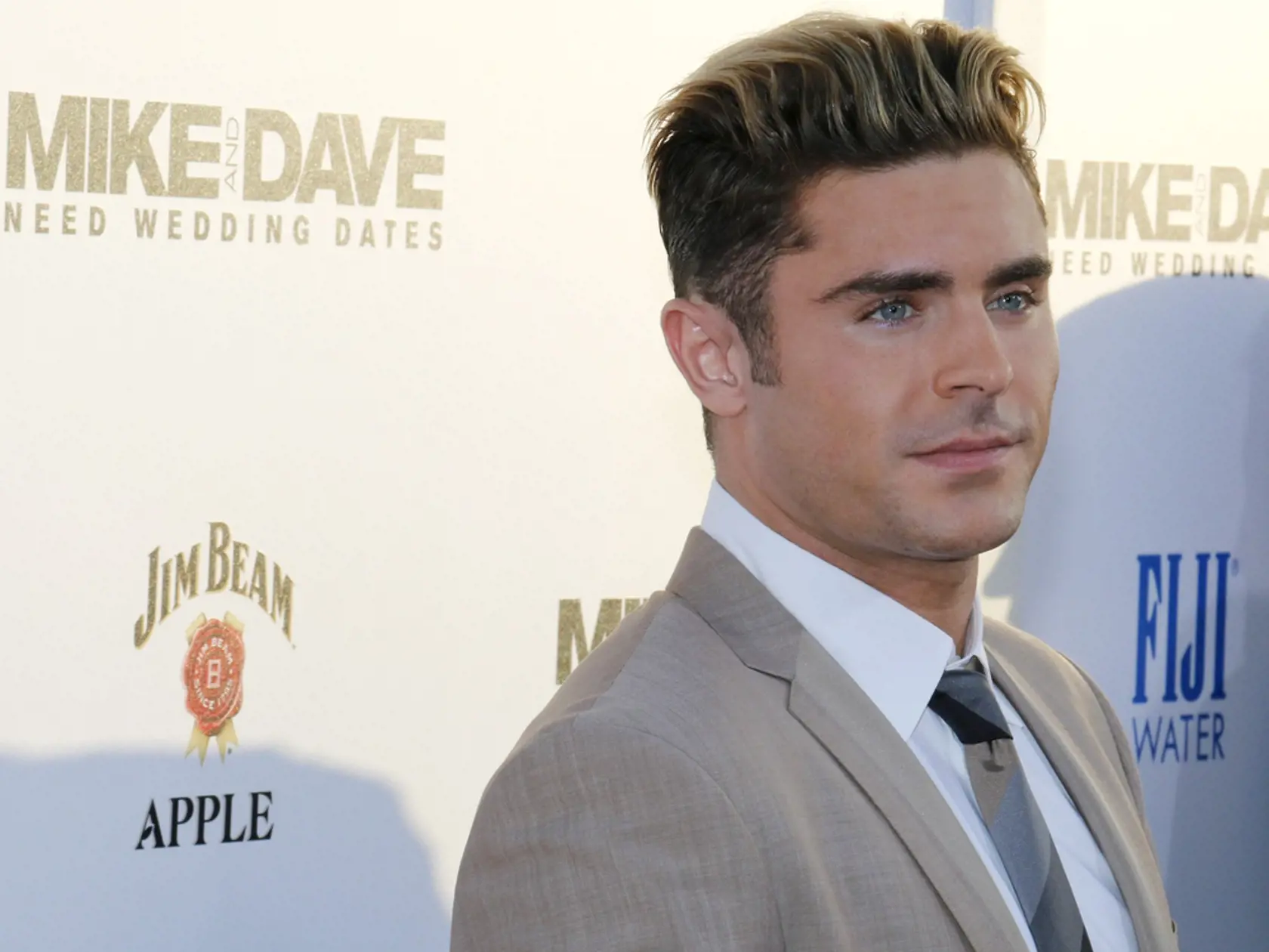 Zac,Efron,At,The,Los,Angeles,Premiere,Of,'mike,And