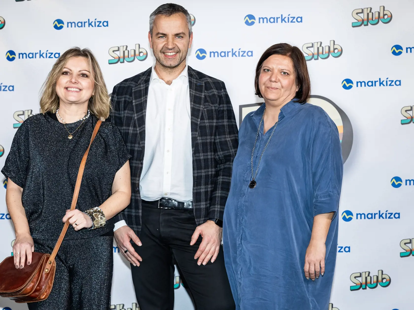 Premiéra denného televízneho seriálu “SĽUB” v Bratislave. Na snímke Evita Twardzik, Alexandra Dubovská a Peter Gažík.