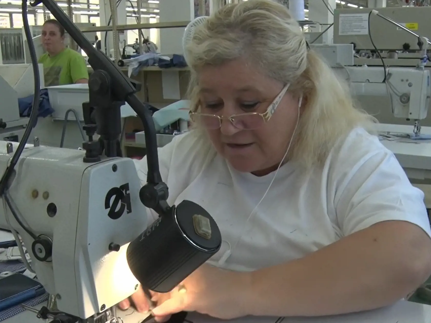 Hromadné prepúšťanie ohlásila aj odevná firma v Bánovciach nad Bebravou.