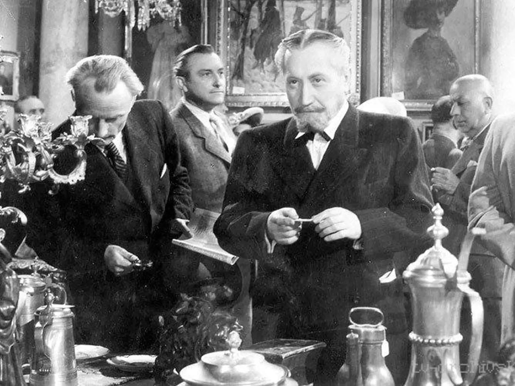 Jeden z mohykánov českého herectva vo filme Posledný mohykán z roku 1947.
