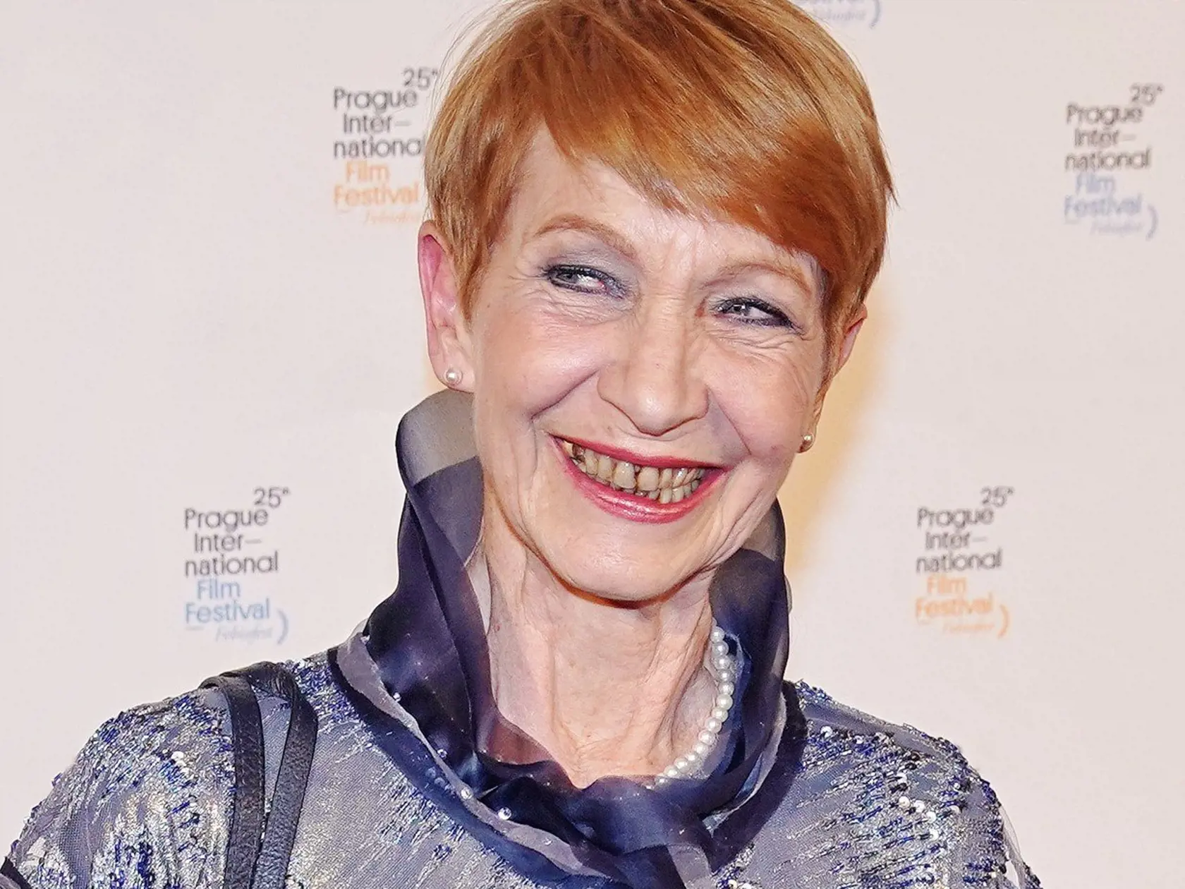 Daniela Kolářová by mala zájsť k zubárovi