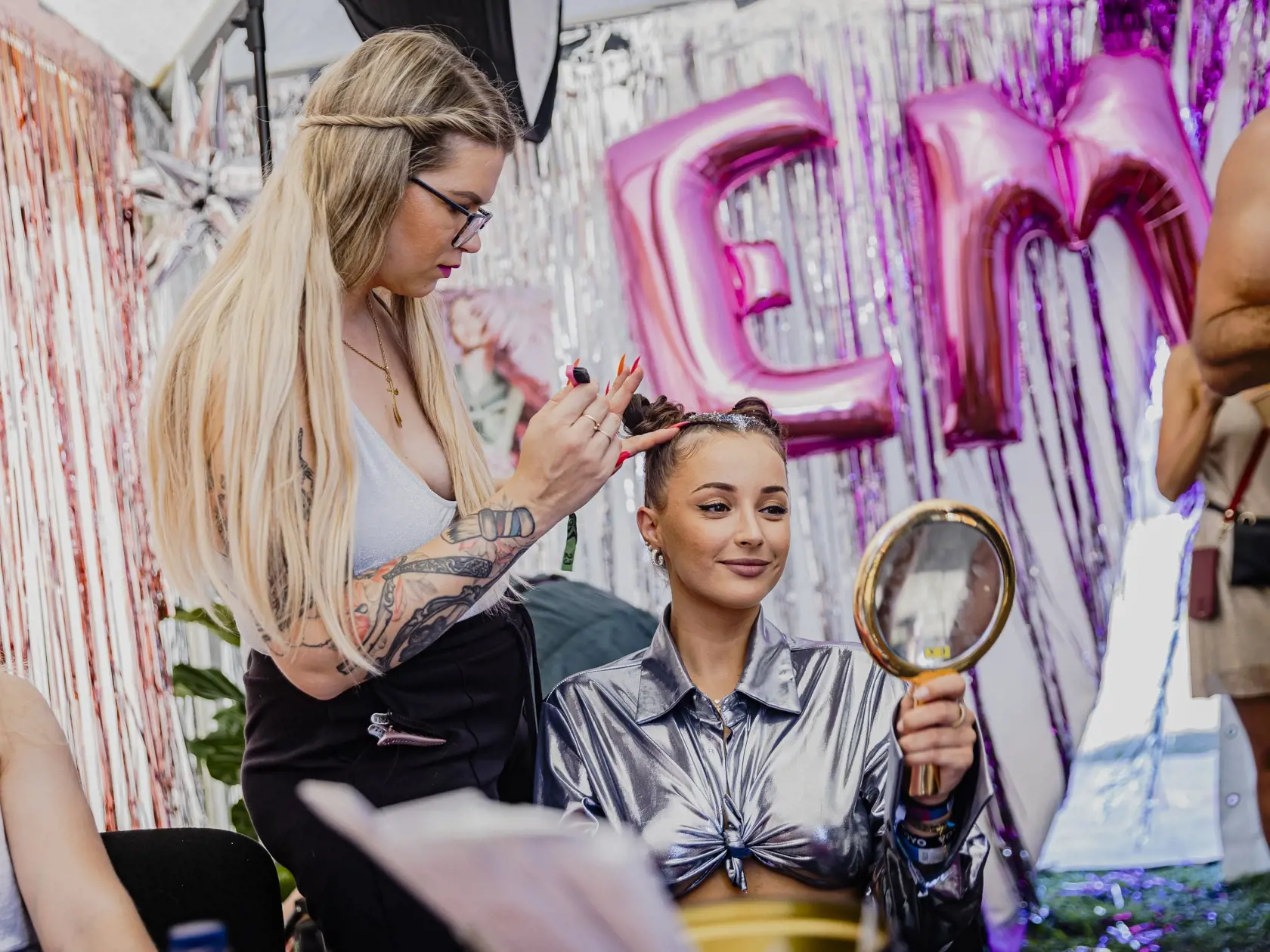 Influencerka Kika Ďurišová v Emma stánku.
