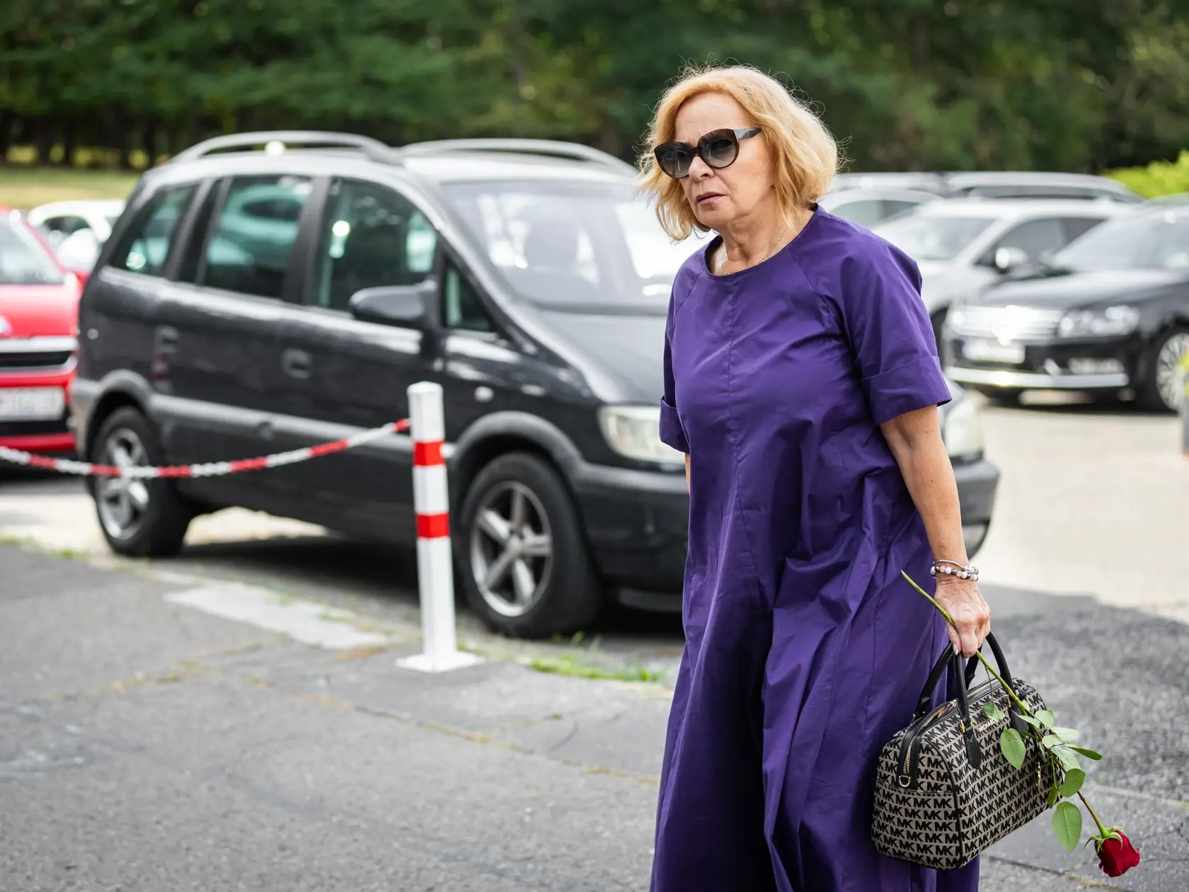 Pohreb herca Ľubomíra Pauloviča v bratislavskom krematóriu. Na snímke Kamila Magálová.
