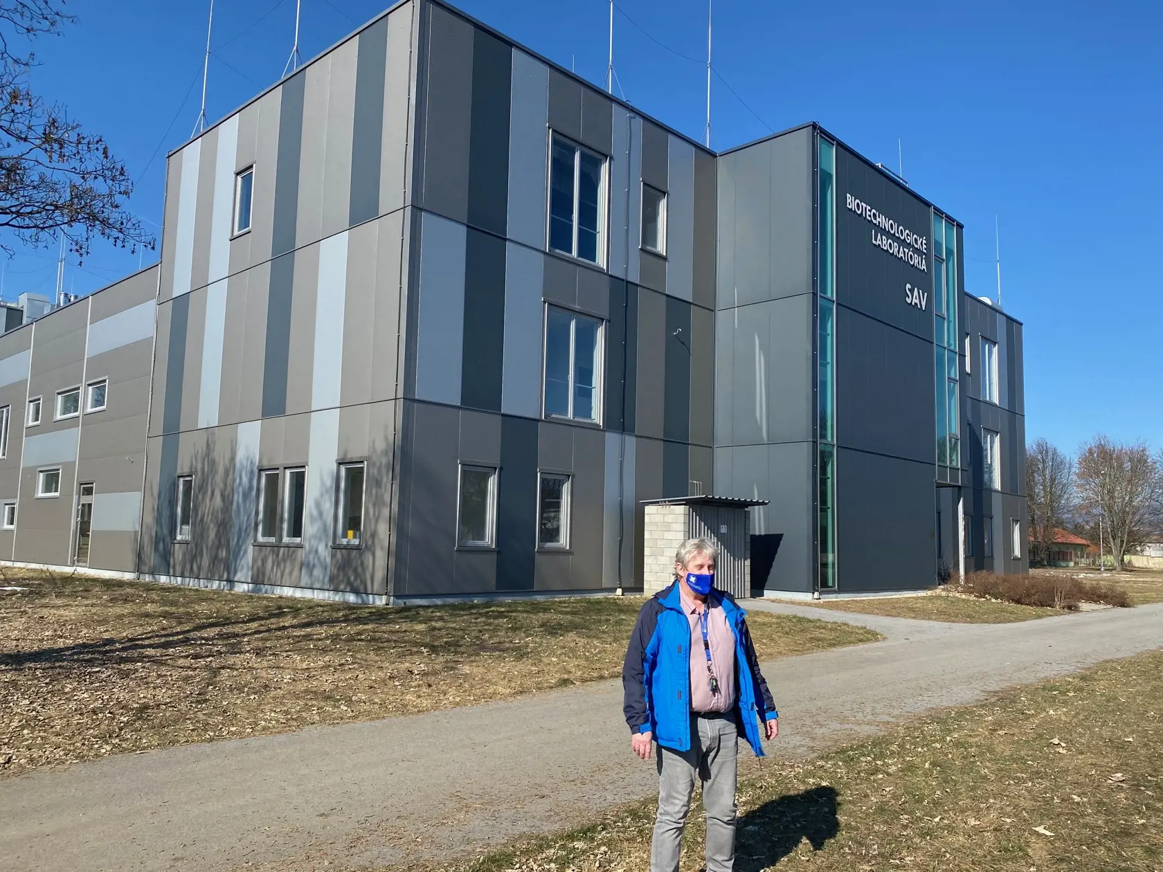 Biotechnologické laborátoriá SAV v Šarišských Michaľanoch vedie RNDr. Ivan Zelník, CSc.